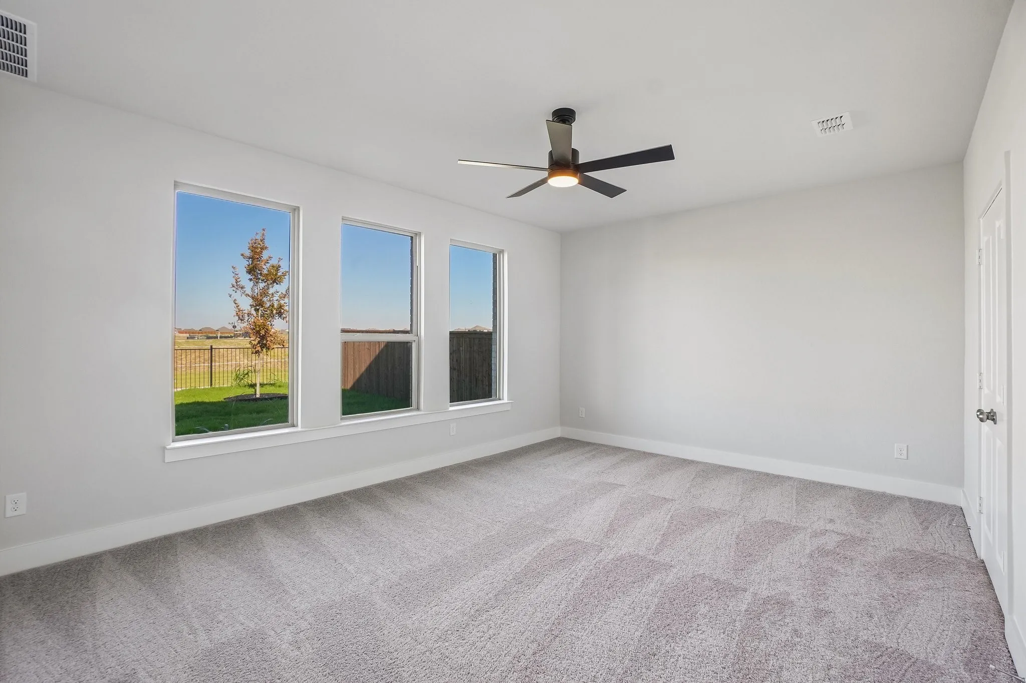Single Family Residence For Sale in Denton County , 5209 Lily Creek Drive, Aubrey, Texas 76227, 4 Bedroom, 4 Bathroom, 2 Garage spaces, 3,447 Sqft, built in 2026, mls#21299638, Real Estate Agent in Aubrey, Homes For Sale in Denton county, Homes For Sale in Aubrey, Realtor in Aubrey Texas, Real Estate Brokerage Independent Realty Texas, Luminita Cordes Realtor