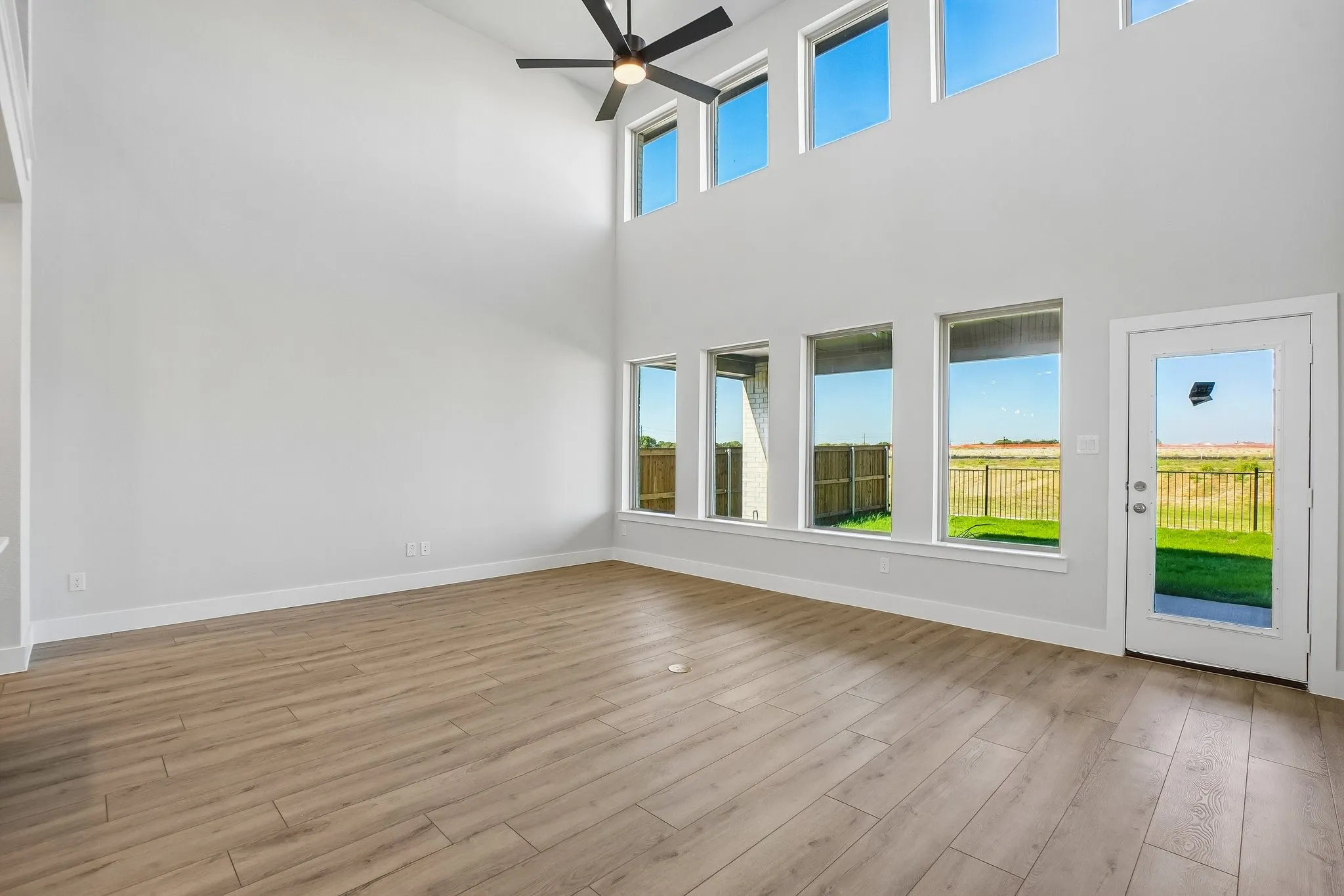 Single Family Residence For Sale in Denton County , 5209 Lily Creek Drive, Aubrey, Texas 76227, 4 Bedroom, 4 Bathroom, 2 Garage spaces, 3,447 Sqft, built in 2026, mls#21299638, Real Estate Agent in Aubrey, Homes For Sale in Denton county, Homes For Sale in Aubrey, Realtor in Aubrey Texas, Real Estate Brokerage Independent Realty Texas, Luminita Cordes Realtor
