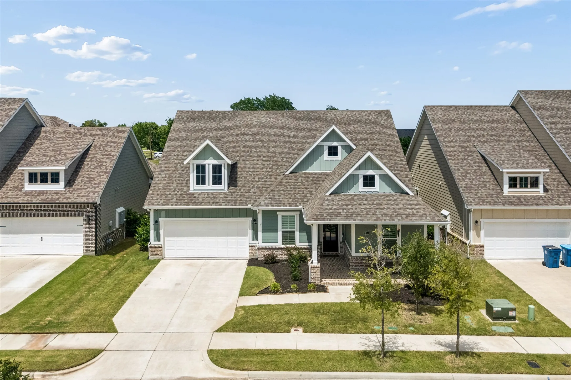 Single Family Residence For Sale in Dallas County , 8914 Edna Place, Rowlett, Texas 75089, 4 Bedroom, 3 Bathroom, 3 Garage spaces, 2,614 Sqft, built in 2023, mls#21305433, Real Estate Agent in Rowlett, Homes For Sale in Dallas county, Homes For Sale in Rowlett, Realtor in Rowlett Texas, Real Estate Brokerage Independent Realty Texas, Luminita Cordes Realtor