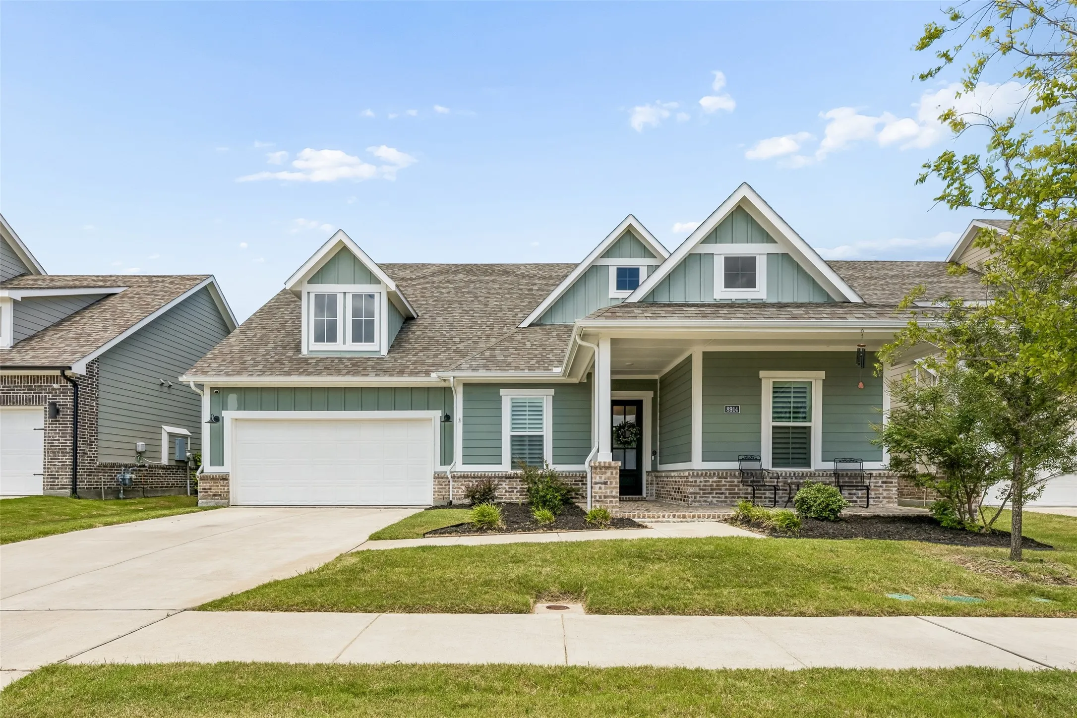 Single Family Residence For Sale in Dallas County , 8914 Edna Place, Rowlett, Texas 75089, 4 Bedroom, 3 Bathroom, 3 Garage spaces, 2,614 Sqft, built in 2023, mls#21305433, Real Estate Agent in Rowlett, Homes For Sale in Dallas county, Homes For Sale in Rowlett, Realtor in Rowlett Texas, Real Estate Brokerage Independent Realty Texas, Luminita Cordes Realtor