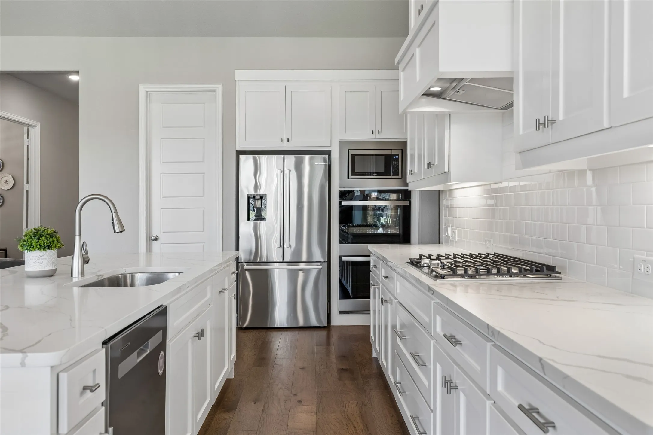 Single Family Residence For Sale in Dallas County , 8914 Edna Place, Rowlett, Texas 75089, 4 Bedroom, 3 Bathroom, 3 Garage spaces, 2,614 Sqft, built in 2023, mls#21305433, Real Estate Agent in Rowlett, Homes For Sale in Dallas county, Homes For Sale in Rowlett, Realtor in Rowlett Texas, Real Estate Brokerage Independent Realty Texas, Luminita Cordes Realtor