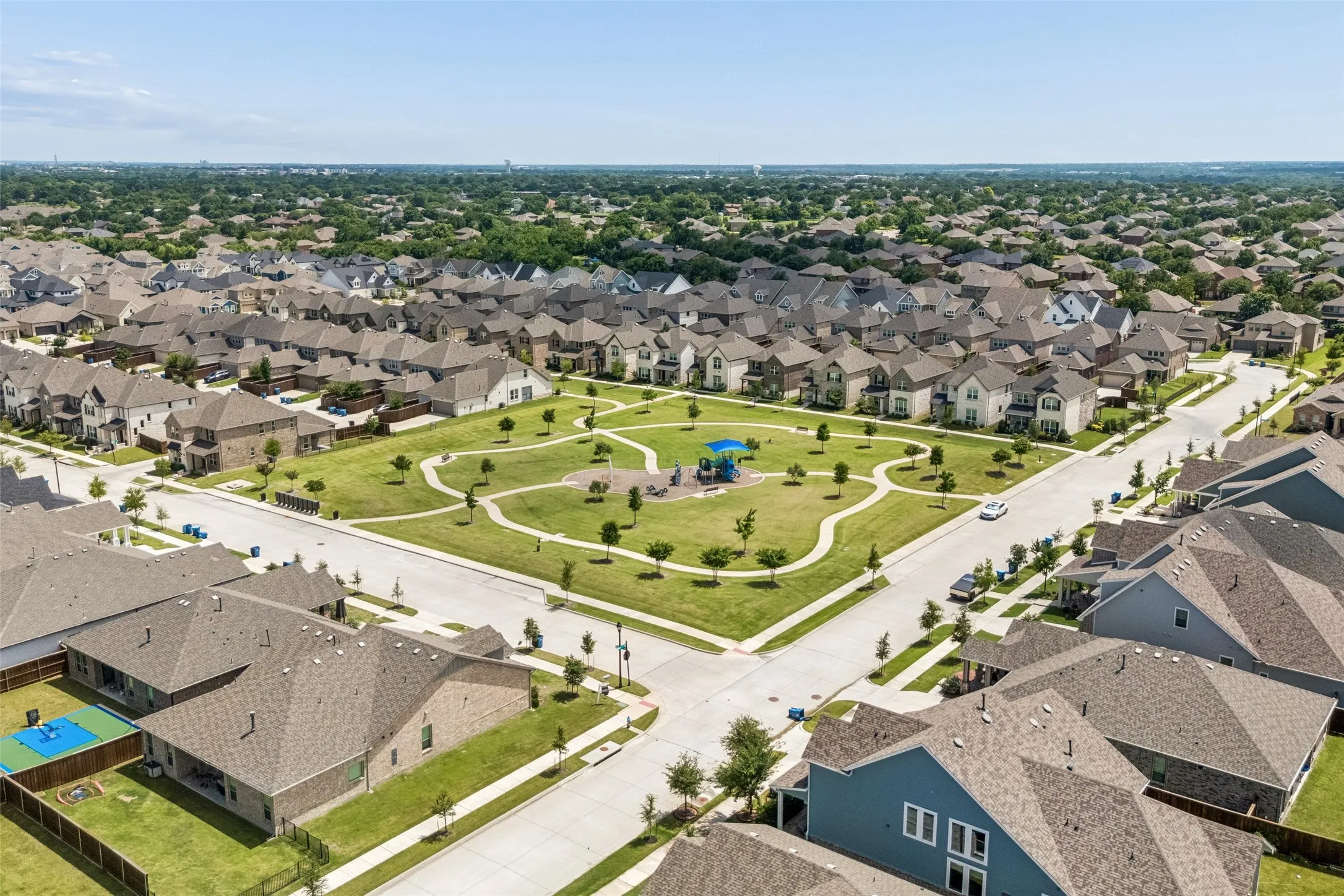 Single Family Residence For Sale in Dallas County , 8914 Edna Place, Rowlett, Texas 75089, 4 Bedroom, 3 Bathroom, 3 Garage spaces, 2,614 Sqft, built in 2023, mls#21305433, Real Estate Agent in Rowlett, Homes For Sale in Dallas county, Homes For Sale in Rowlett, Realtor in Rowlett Texas, Real Estate Brokerage Independent Realty Texas, Luminita Cordes Realtor