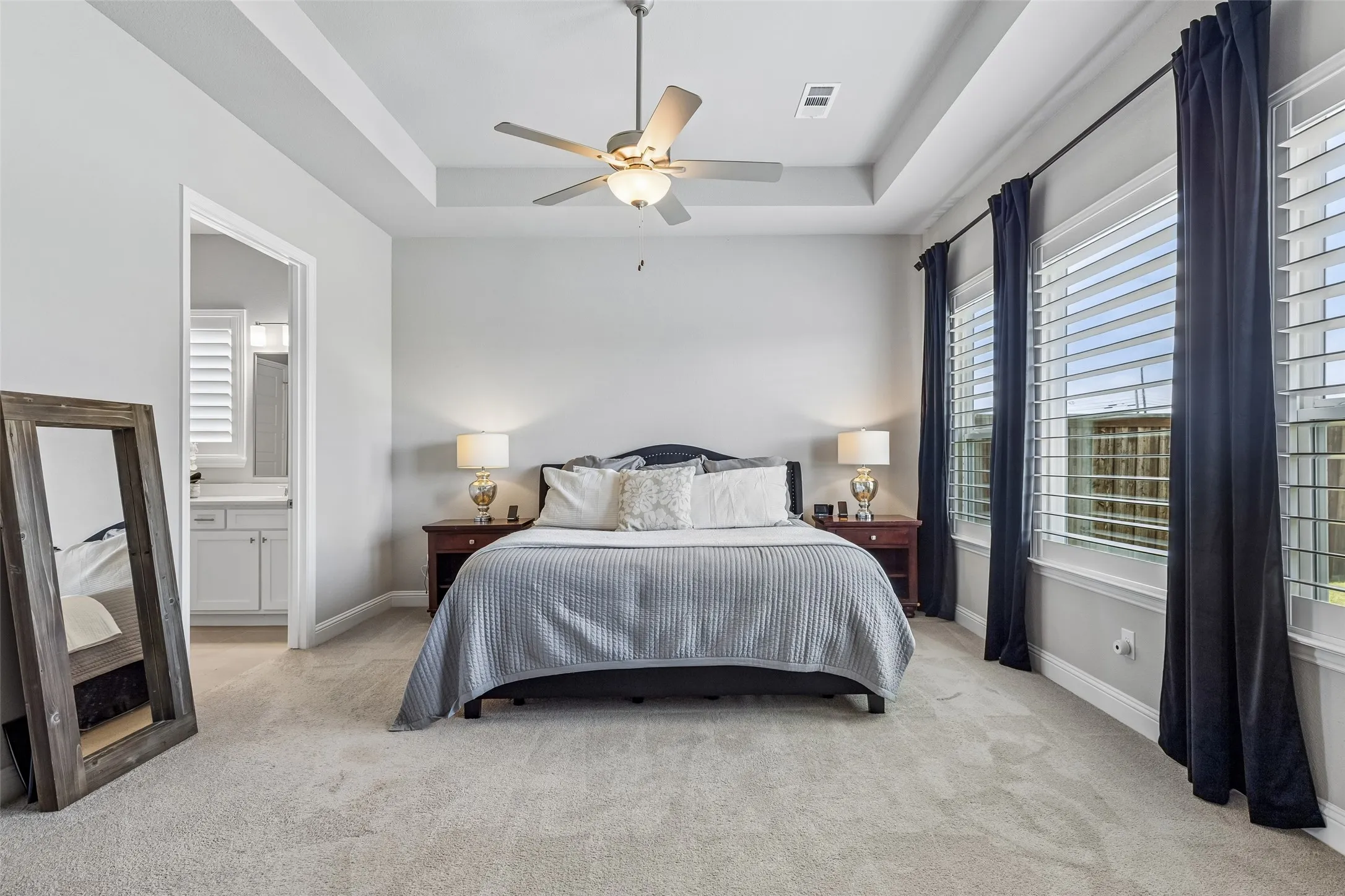 oversize primary bedroom