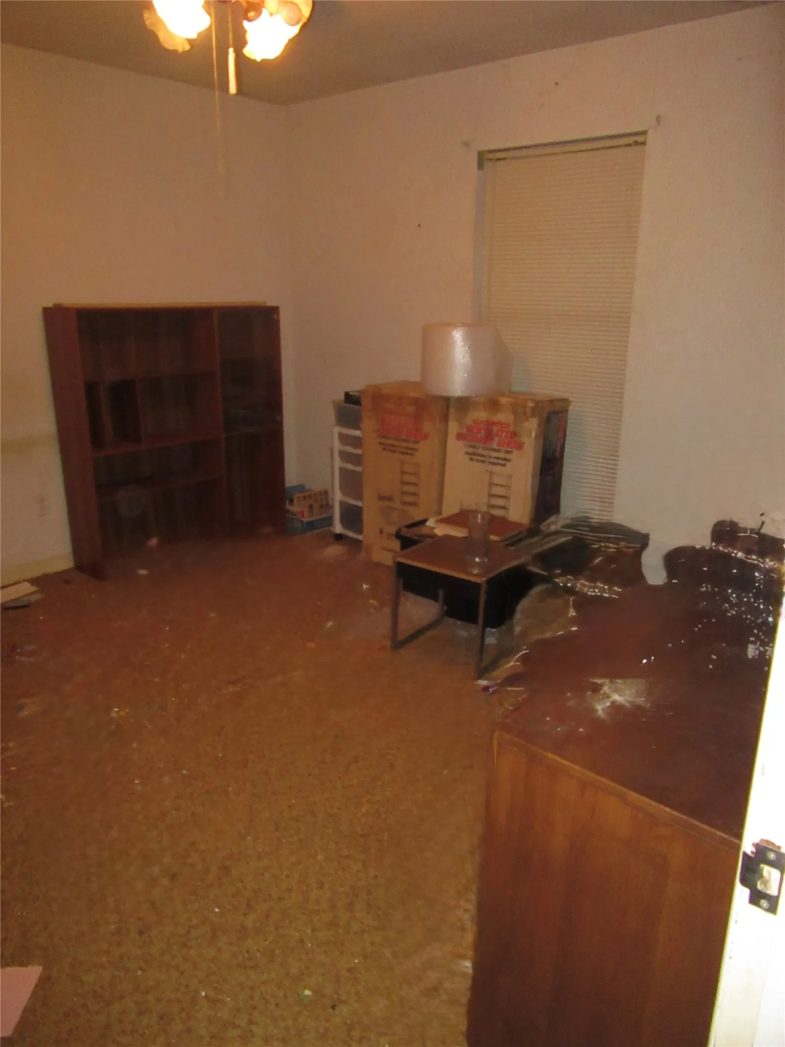 Single Family Residence For Sale in Tarrant County , 4121 Shannon Drive, Fort Worth, Texas 76116, 3 Bedrooms, 2 Bathrooms, 2 Garage spaces, 1,778 Sqft, built in 1956, Price $324,999, mls#21306079, Real Estate Agent in Fort Worth, Homes For Sale in Tarrant county, Homes For Sale in Fort Worth, Realtor in Fort Worth Texas, Real Estate Brokerage Independent Realty Texas, Luminita Cordes Realtor