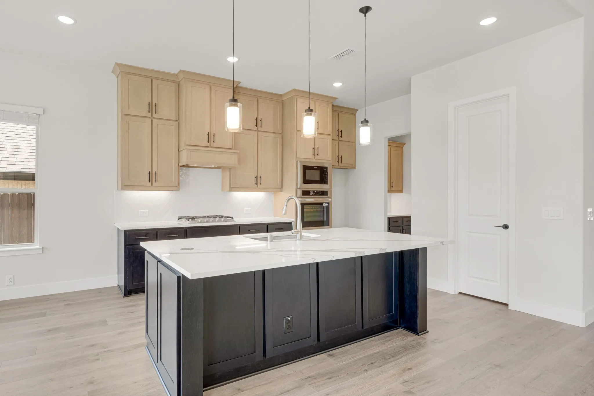 Single Family Residence For Sale in Ellis County , 938 Cardinal Drive, Midlothian, Texas 76065, 4 Bedroom, 4 Bathroom, 2 Garage spaces, 3,478 Sqft, built in 2026, mls#21306125, Real Estate Agent in Midlothian, Homes For Sale in Ellis county, Homes For Sale in Midlothian, Realtor in Midlothian Texas, Real Estate Brokerage Independent Realty Texas, Luminita Cordes Realtor