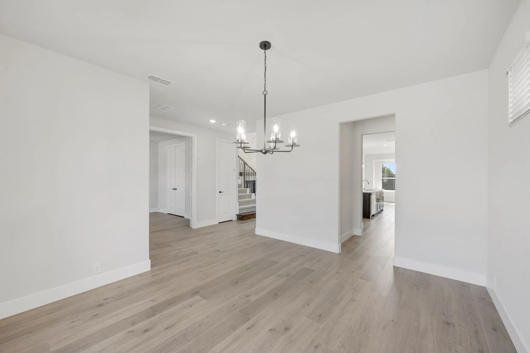 Single Family Residence For Sale in Ellis County , 938 Cardinal Drive, Midlothian, Texas 76065, 4 Bedroom, 4 Bathroom, 2 Garage spaces, 3,478 Sqft, built in 2026, mls#21306125, Real Estate Agent in Midlothian, Homes For Sale in Ellis county, Homes For Sale in Midlothian, Realtor in Midlothian Texas, Real Estate Brokerage Independent Realty Texas, Luminita Cordes Realtor