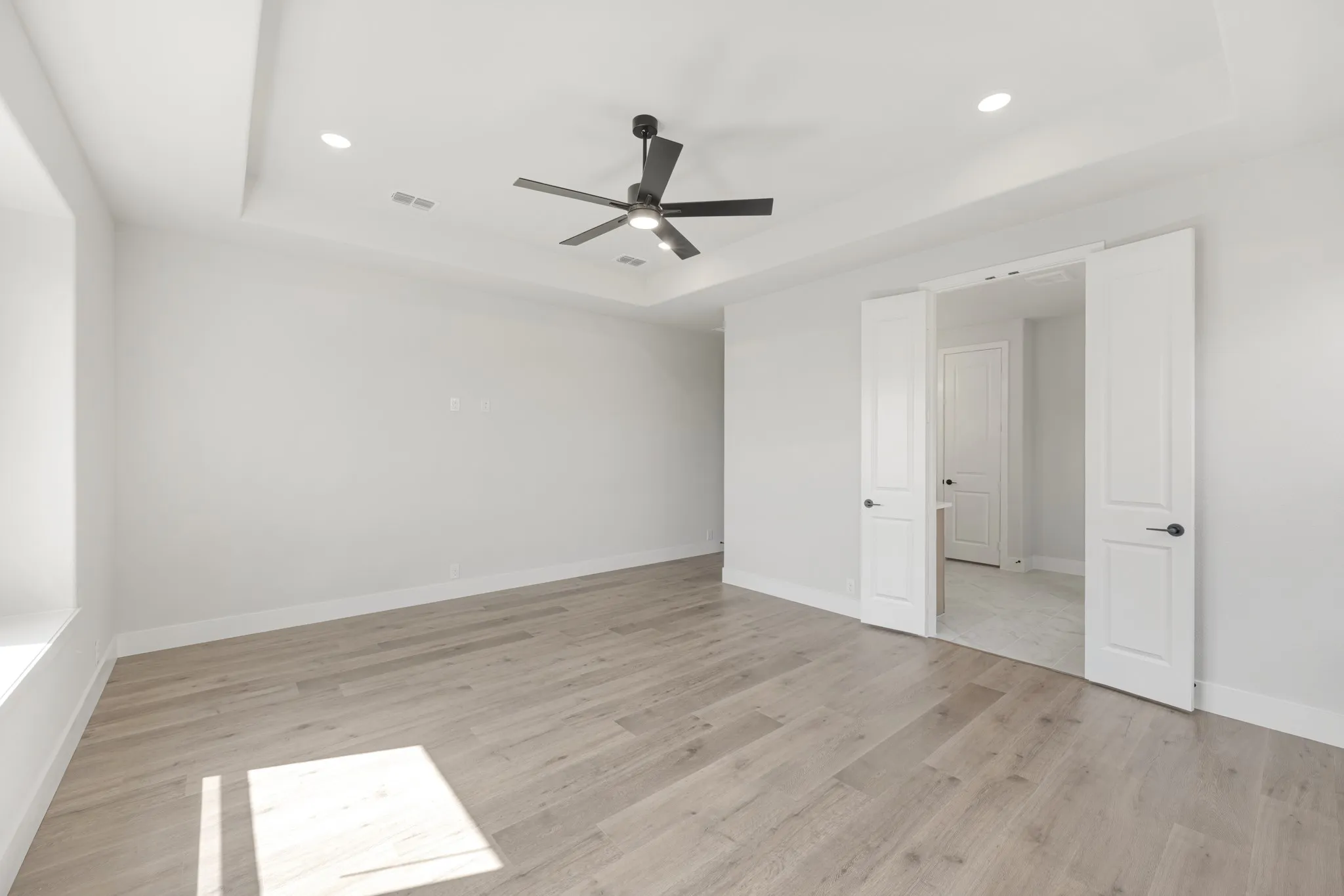 Single Family Residence For Sale in Ellis County , 938 Cardinal Drive, Midlothian, Texas 76065, 4 Bedroom, 4 Bathroom, 2 Garage spaces, 3,478 Sqft, built in 2026, mls#21306125, Real Estate Agent in Midlothian, Homes For Sale in Ellis county, Homes For Sale in Midlothian, Realtor in Midlothian Texas, Real Estate Brokerage Independent Realty Texas, Luminita Cordes Realtor