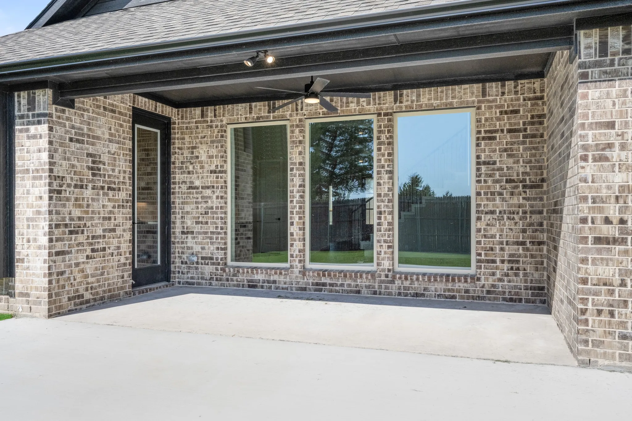 Single Family Residence For Sale in Ellis County , 938 Cardinal Drive, Midlothian, Texas 76065, 4 Bedroom, 4 Bathroom, 2 Garage spaces, 3,478 Sqft, built in 2026, mls#21306125, Real Estate Agent in Midlothian, Homes For Sale in Ellis county, Homes For Sale in Midlothian, Realtor in Midlothian Texas, Real Estate Brokerage Independent Realty Texas, Luminita Cordes Realtor
