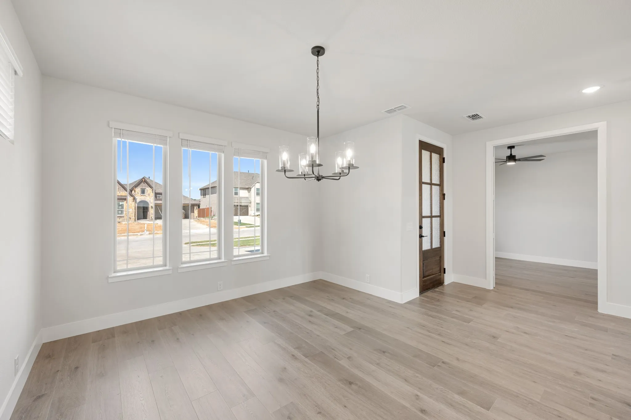 Single Family Residence For Sale in Ellis County , 938 Cardinal Drive, Midlothian, Texas 76065, 4 Bedroom, 4 Bathroom, 2 Garage spaces, 3,478 Sqft, built in 2026, mls#21306125, Real Estate Agent in Midlothian, Homes For Sale in Ellis county, Homes For Sale in Midlothian, Realtor in Midlothian Texas, Real Estate Brokerage Independent Realty Texas, Luminita Cordes Realtor