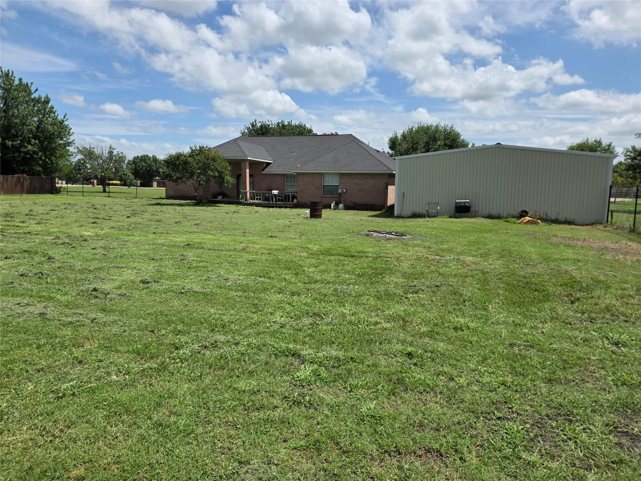 Single Family Residence For Sale in Collin County , 610 Cross Fence Drive, Lowry Crossing, Texas 75069, 4 Bedroom, 2 Bathroom, 2 Garage spaces, 1,946 Sqft, built in 1998, Price $600,000, mls#21304075, Real Estate Agent in Lowry Crossing, Homes For Sale in Collin county, Homes For Sale in Lowry Crossing, Realtor in Lowry Crossing Texas, Real Estate Brokerage Independent Realty Texas, Luminita Cordes Realtor