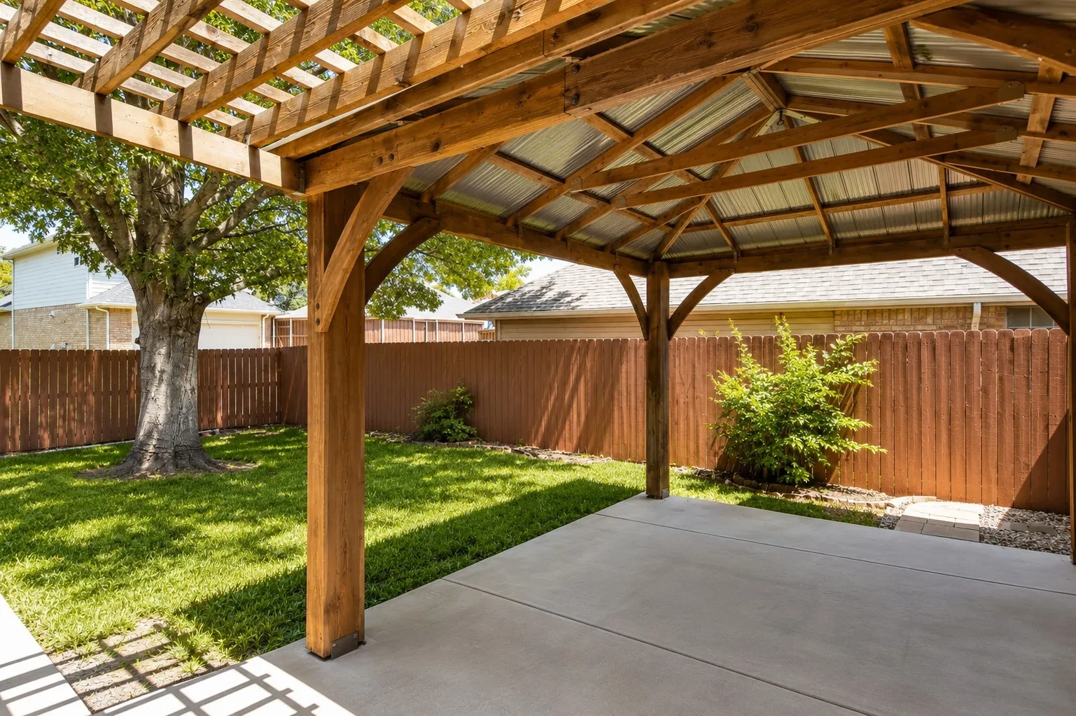 Single Family Residence For Rent in Collin County , 7879 Tournament Road, Frisco, Texas 75035, 3 Bedroom, 3 Bathroom, 2 Garage spaces, 2,289 Sqft, built in 1993, mls#21306139, Real Estate Agent in Frisco, Homes For Rent in Collin county, Homes For Rent in Frisco, Realtor in Frisco Texas, Real Estate Brokerage Independent Realty Texas, Luminita Cordes Realtor