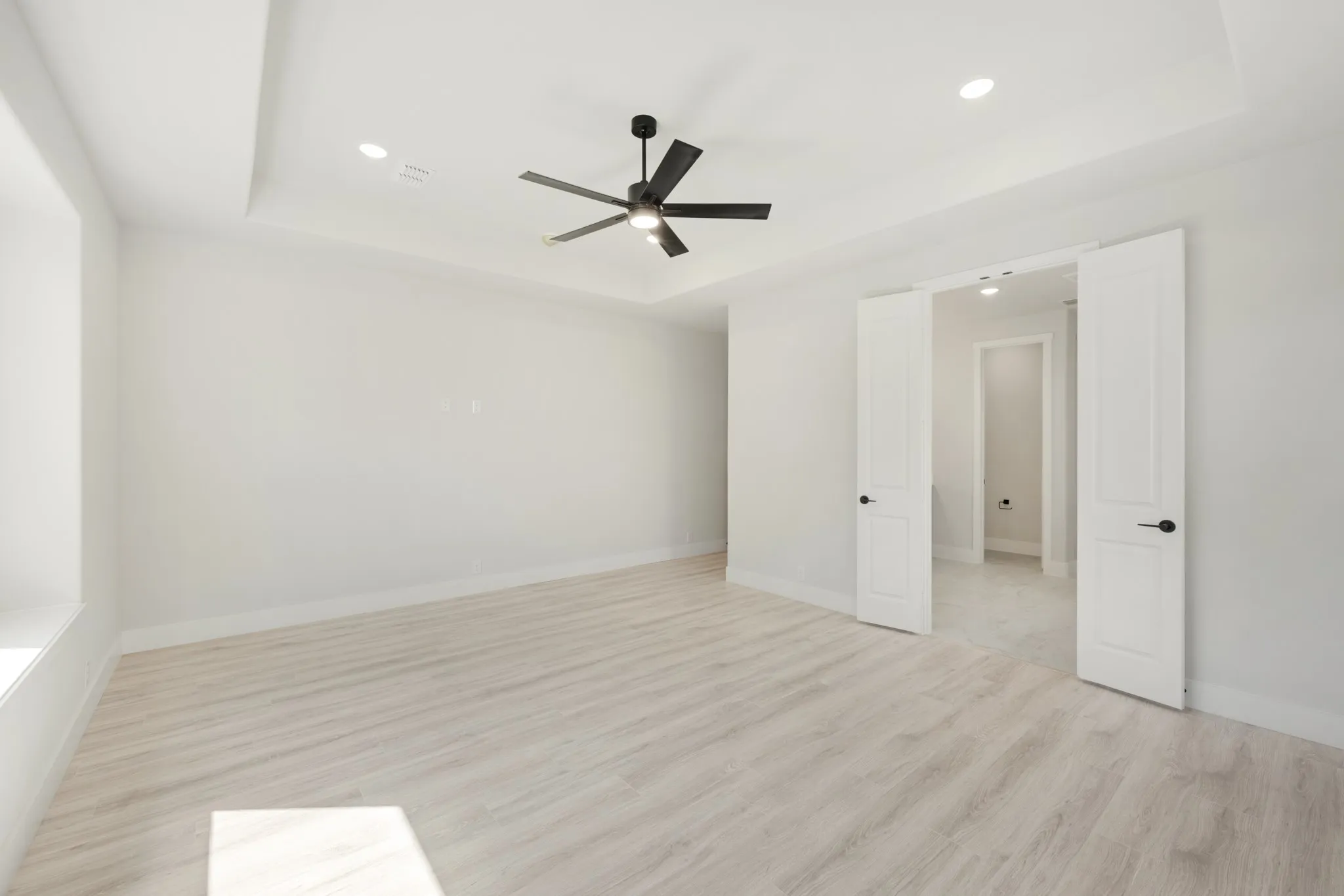 Single Family Residence For Sale in Ellis County , 930 Cardinal Drive, Midlothian, Texas 76065, 5 Bedroom, 4 Bathroom, 2 Garage spaces, 3,696 Sqft, built in 2026, mls#21306141, Real Estate Agent in Midlothian, Homes For Sale in Ellis county, Homes For Sale in Midlothian, Realtor in Midlothian Texas, Real Estate Brokerage Independent Realty Texas, Luminita Cordes Realtor