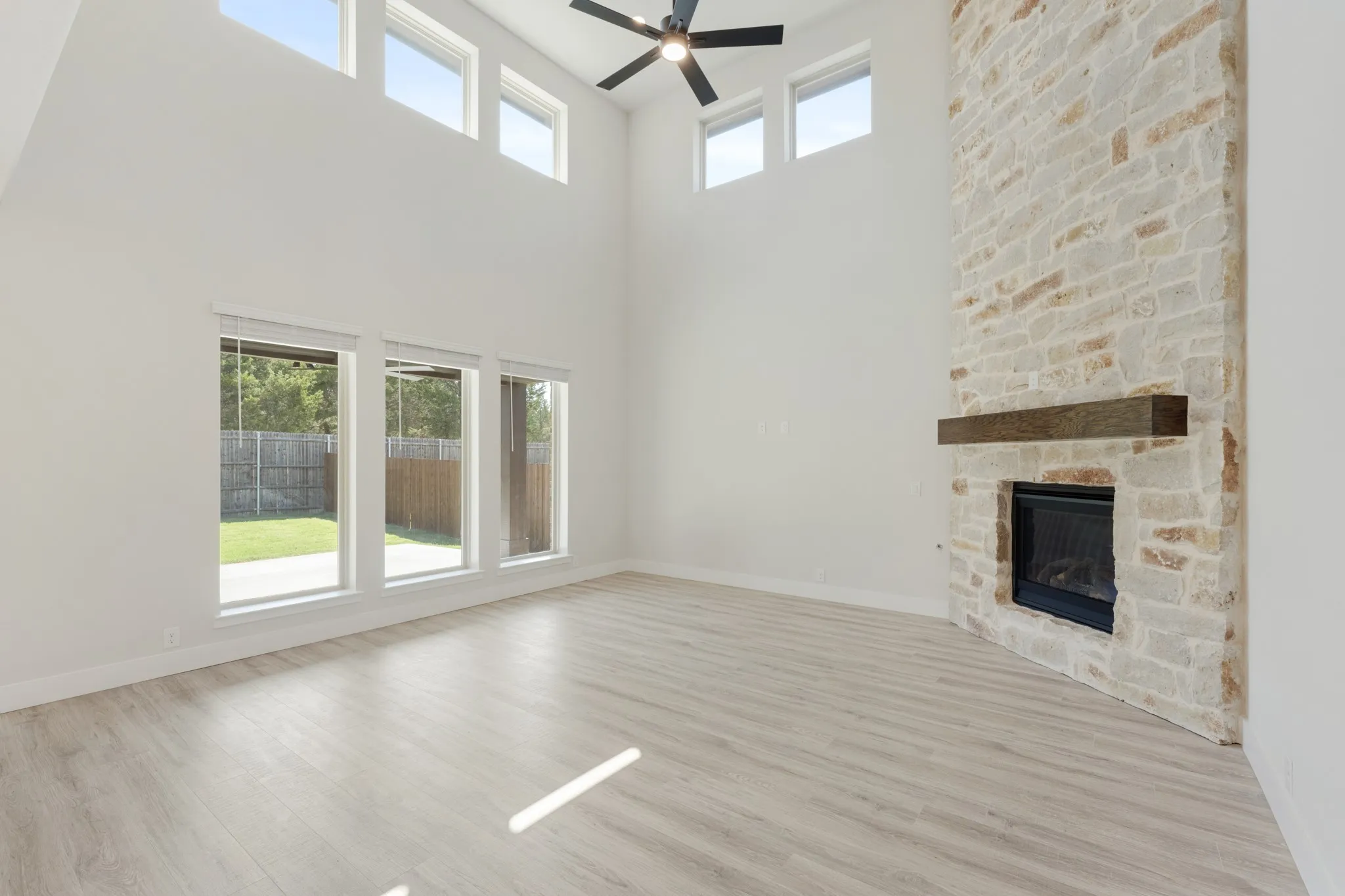 Single Family Residence For Sale in Ellis County , 930 Cardinal Drive, Midlothian, Texas 76065, 5 Bedroom, 4 Bathroom, 2 Garage spaces, 3,696 Sqft, built in 2026, mls#21306141, Real Estate Agent in Midlothian, Homes For Sale in Ellis county, Homes For Sale in Midlothian, Realtor in Midlothian Texas, Real Estate Brokerage Independent Realty Texas, Luminita Cordes Realtor