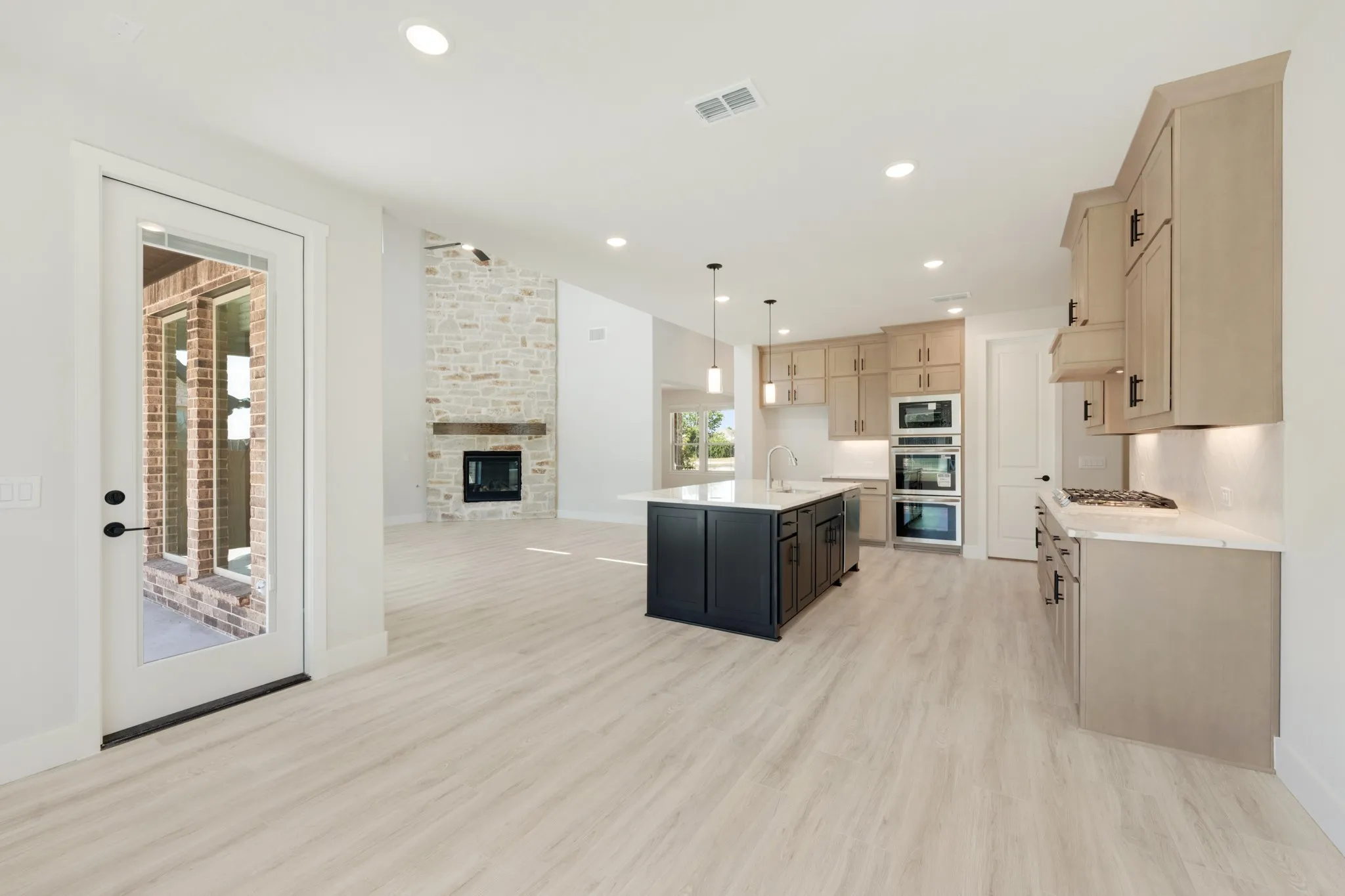 Single Family Residence For Sale in Ellis County , 930 Cardinal Drive, Midlothian, Texas 76065, 5 Bedroom, 4 Bathroom, 2 Garage spaces, 3,696 Sqft, built in 2026, mls#21306141, Real Estate Agent in Midlothian, Homes For Sale in Ellis county, Homes For Sale in Midlothian, Realtor in Midlothian Texas, Real Estate Brokerage Independent Realty Texas, Luminita Cordes Realtor