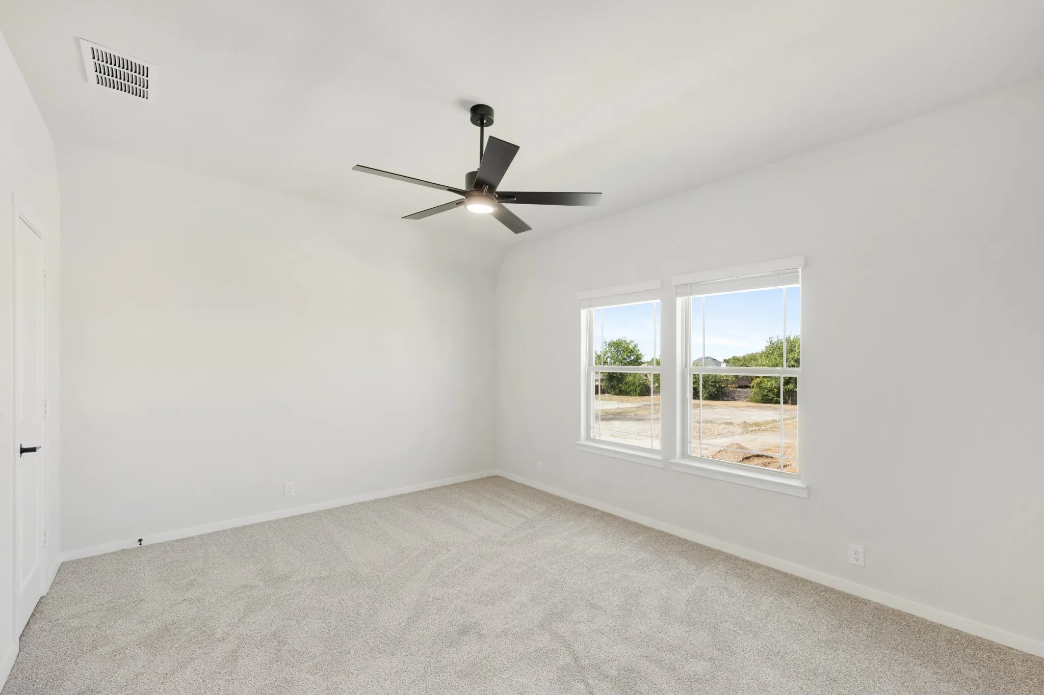Single Family Residence For Sale in Ellis County , 930 Cardinal Drive, Midlothian, Texas 76065, 5 Bedroom, 4 Bathroom, 2 Garage spaces, 3,696 Sqft, built in 2026, mls#21306141, Real Estate Agent in Midlothian, Homes For Sale in Ellis county, Homes For Sale in Midlothian, Realtor in Midlothian Texas, Real Estate Brokerage Independent Realty Texas, Luminita Cordes Realtor