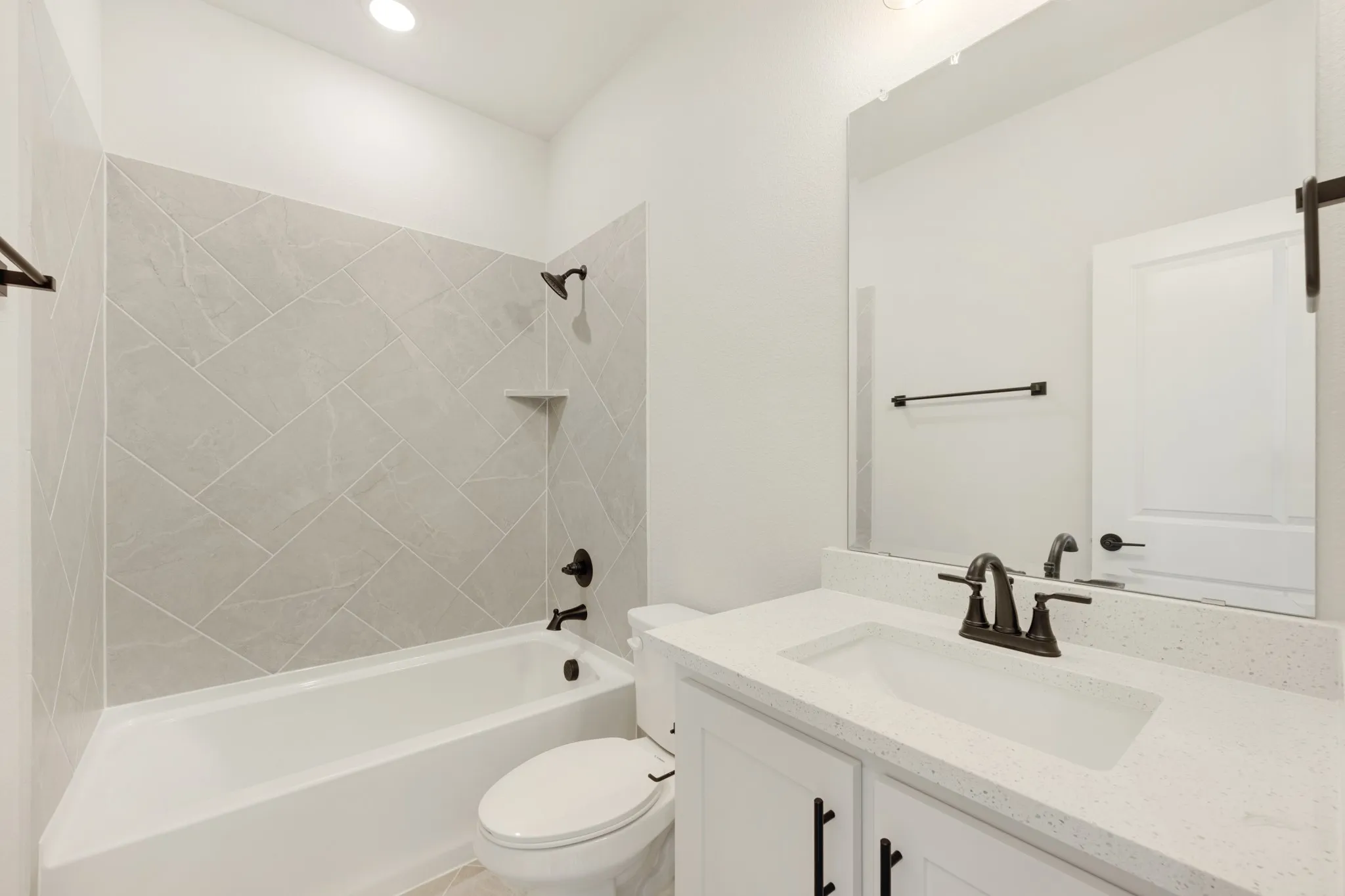 Single Family Residence For Sale in Ellis County , 930 Cardinal Drive, Midlothian, Texas 76065, 5 Bedroom, 4 Bathroom, 2 Garage spaces, 3,696 Sqft, built in 2026, mls#21306141, Real Estate Agent in Midlothian, Homes For Sale in Ellis county, Homes For Sale in Midlothian, Realtor in Midlothian Texas, Real Estate Brokerage Independent Realty Texas, Luminita Cordes Realtor