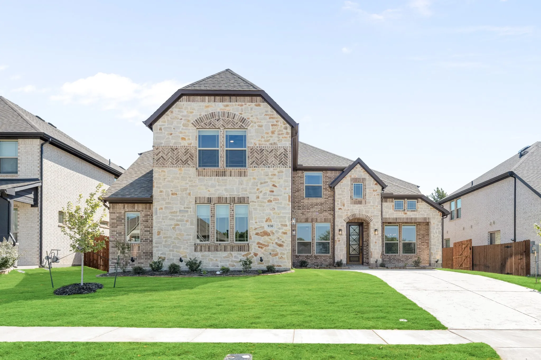 Single Family Residence For Sale in Ellis County , 930 Cardinal Drive, Midlothian, Texas 76065, 5 Bedroom, 4 Bathroom, 2 Garage spaces, 3,696 Sqft, built in 2026, mls#21306141, Real Estate Agent in Midlothian, Homes For Sale in Ellis county, Homes For Sale in Midlothian, Realtor in Midlothian Texas, Real Estate Brokerage Independent Realty Texas, Luminita Cordes Realtor