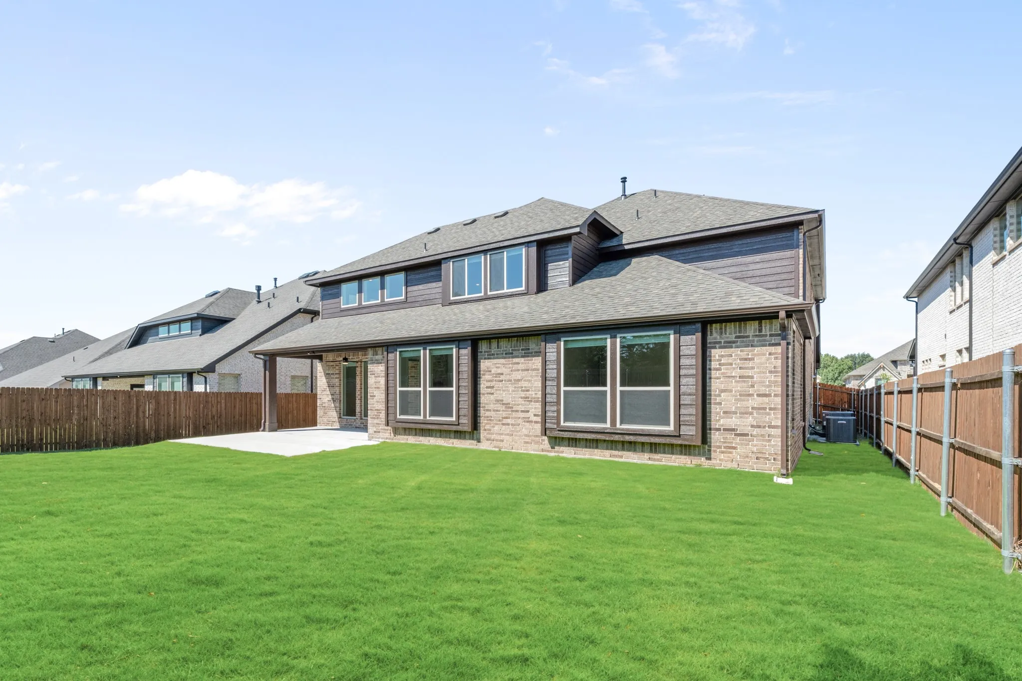 Single Family Residence For Sale in Ellis County , 930 Cardinal Drive, Midlothian, Texas 76065, 5 Bedroom, 4 Bathroom, 2 Garage spaces, 3,696 Sqft, built in 2026, mls#21306141, Real Estate Agent in Midlothian, Homes For Sale in Ellis county, Homes For Sale in Midlothian, Realtor in Midlothian Texas, Real Estate Brokerage Independent Realty Texas, Luminita Cordes Realtor