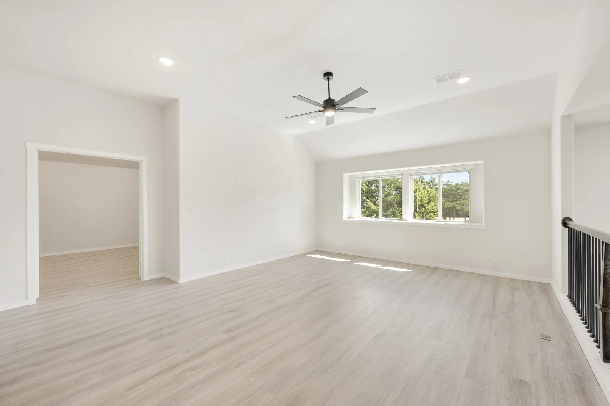 Single Family Residence For Sale in Ellis County , 930 Cardinal Drive, Midlothian, Texas 76065, 5 Bedroom, 4 Bathroom, 2 Garage spaces, 3,696 Sqft, built in 2026, mls#21306141, Real Estate Agent in Midlothian, Homes For Sale in Ellis county, Homes For Sale in Midlothian, Realtor in Midlothian Texas, Real Estate Brokerage Independent Realty Texas, Luminita Cordes Realtor