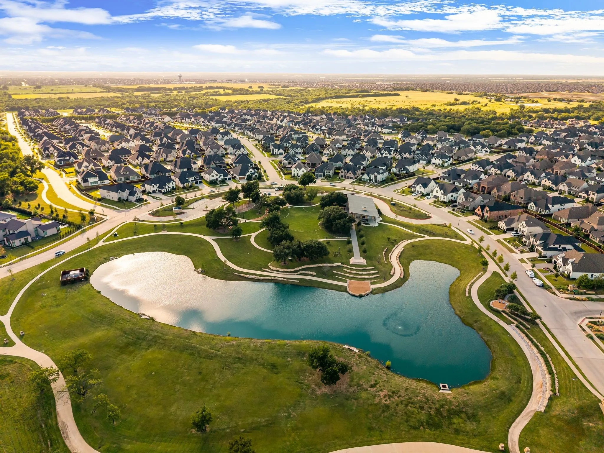 Single Family Residence For Sale in Denton County , 4160 Silver Spur Drive, Prosper, Texas 75078, 4 Bedroom, 4 Bathroom, 2 Garage spaces, 3,537 Sqft, built in 2021, mls#21304394, Real Estate Agent in Prosper, Homes For Sale in Denton county, Homes For Sale in Prosper, Realtor in Prosper Texas, Real Estate Brokerage Independent Realty Texas, Luminita Cordes Realtor
