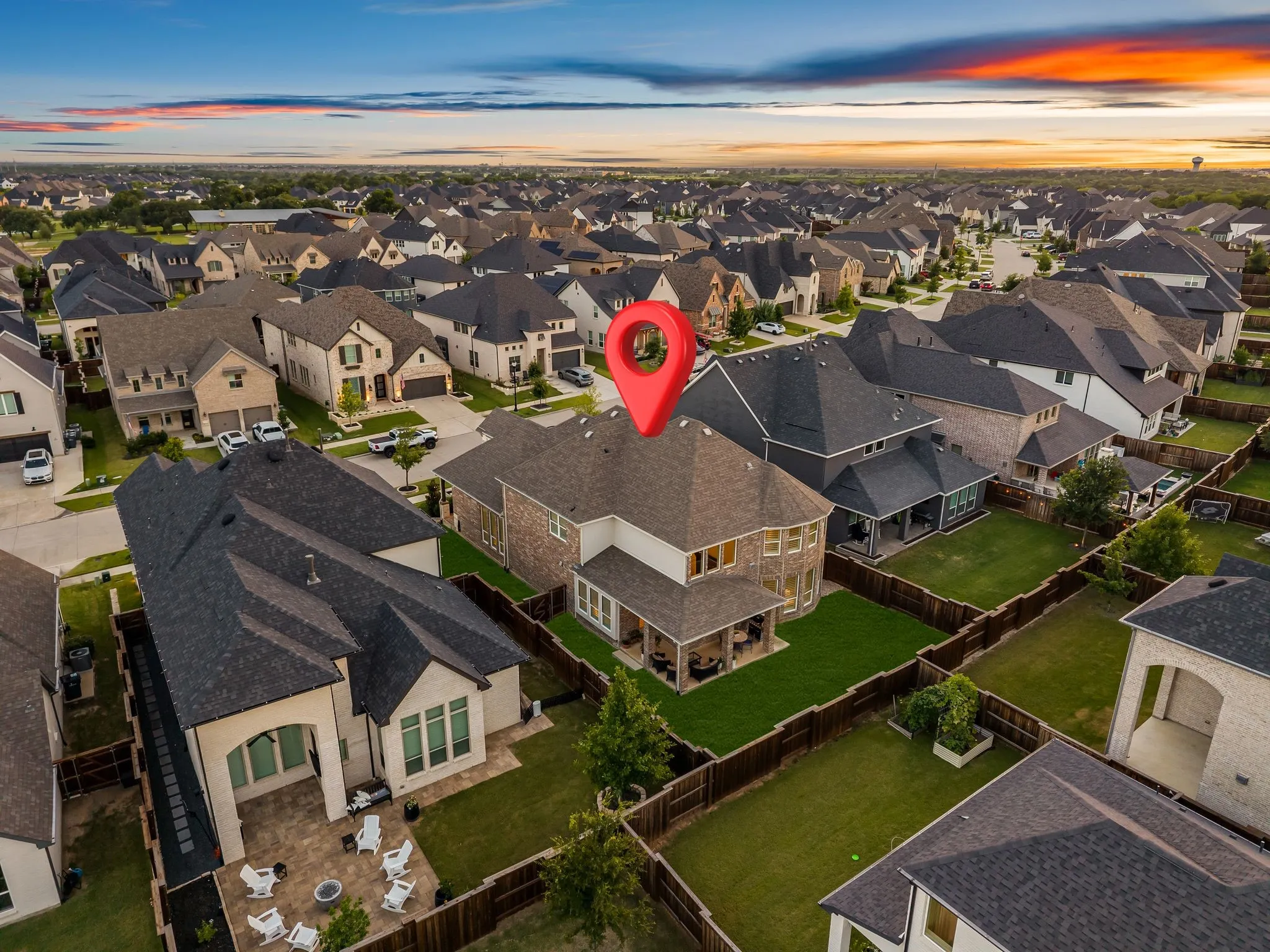 Single Family Residence For Sale in Denton County , 4160 Silver Spur Drive, Prosper, Texas 75078, 4 Bedroom, 4 Bathroom, 2 Garage spaces, 3,537 Sqft, built in 2021, mls#21304394, Real Estate Agent in Prosper, Homes For Sale in Denton county, Homes For Sale in Prosper, Realtor in Prosper Texas, Real Estate Brokerage Independent Realty Texas, Luminita Cordes Realtor