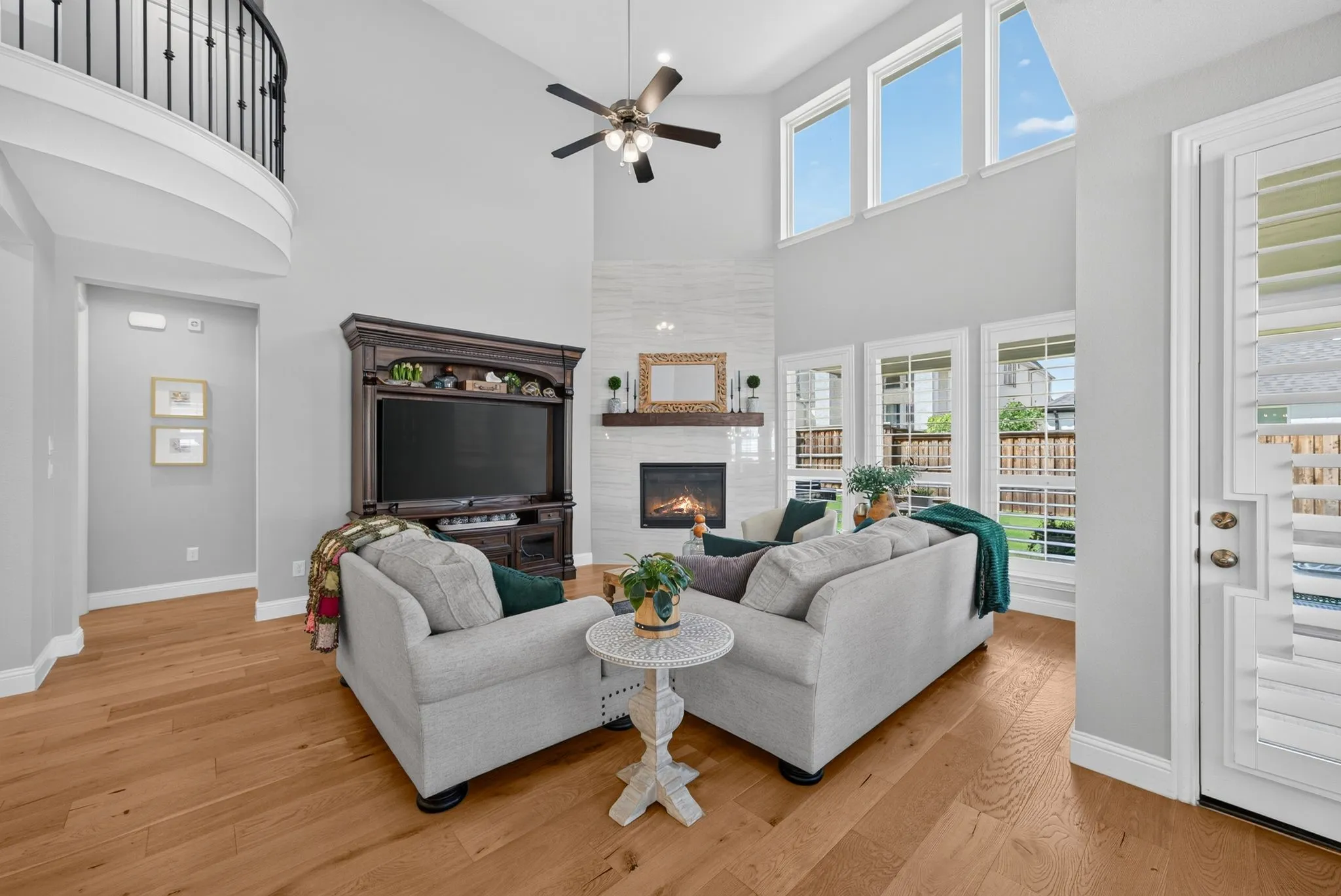 Single Family Residence For Sale in Denton County , 4160 Silver Spur Drive, Prosper, Texas 75078, 4 Bedroom, 4 Bathroom, 2 Garage spaces, 3,537 Sqft, built in 2021, mls#21304394, Real Estate Agent in Prosper, Homes For Sale in Denton county, Homes For Sale in Prosper, Realtor in Prosper Texas, Real Estate Brokerage Independent Realty Texas, Luminita Cordes Realtor
