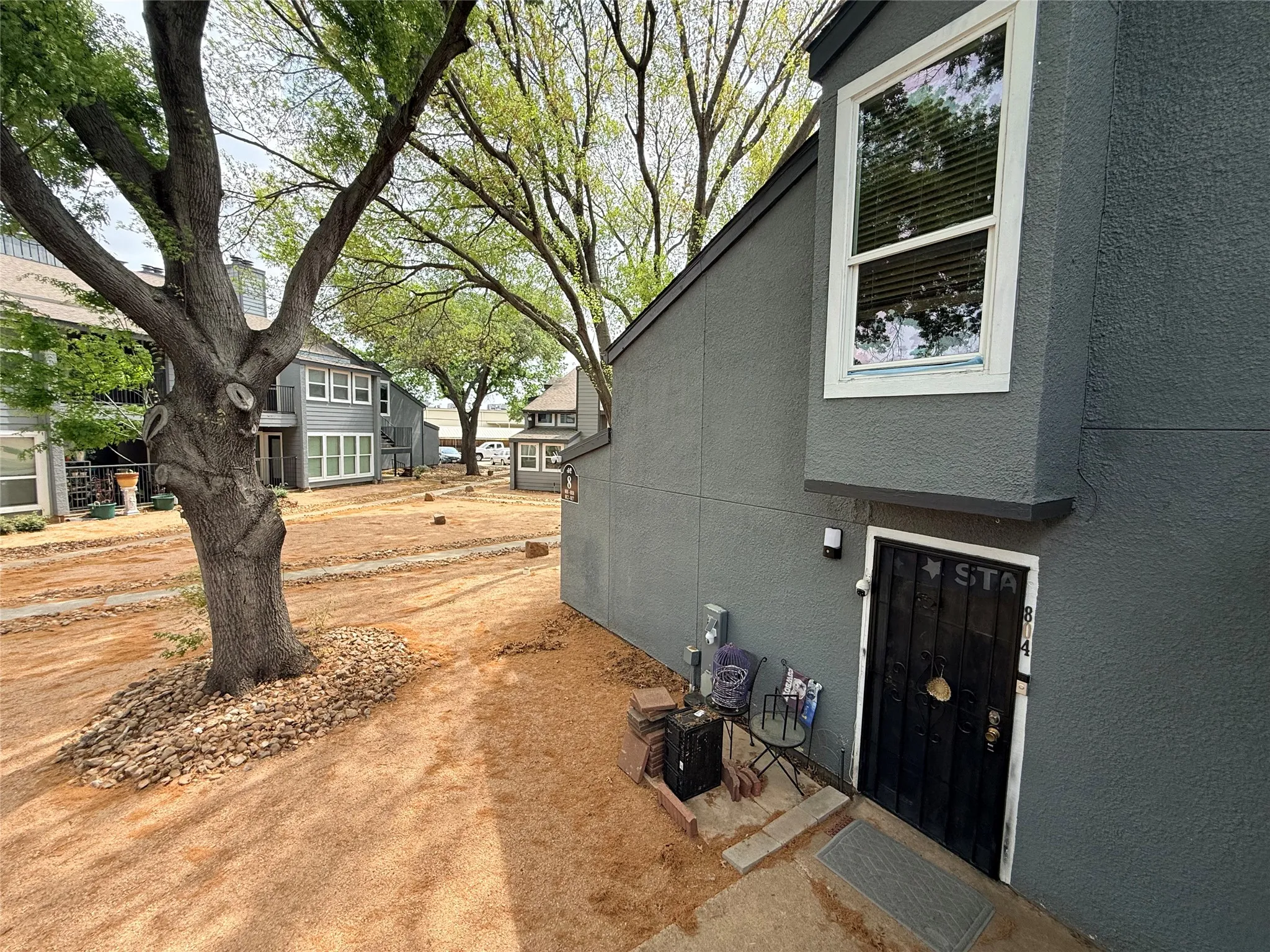Condominium For Rent in Dallas County , 9696 Walnut Street 813, Dallas, Texas 75243, 1 Bedroom, 1 Bathroom, Garage spaces, 730 Sqft, built in 1981, Price $1,300, mls#21306149, Real Estate Agent in Dallas, Homes For Rent in Dallas county, Homes For Rent in Dallas, Realtor in Dallas Texas, Real Estate Brokerage Independent Realty Texas, Luminita Cordes Realtor