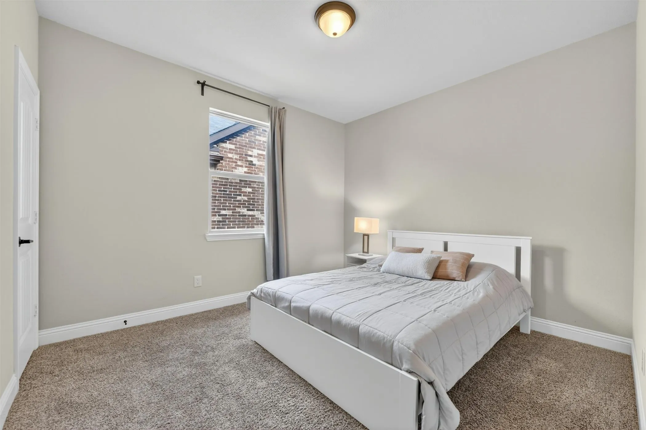 Single Family Residence For Sale in Collin County , 2213 Leonardo Court, Plano, Texas 75025, 4 Bedroom, 4 Bathroom, 2 Garage spaces, 3,224 Sqft, built in 2015, mls#21216240, Real Estate Agent in Plano, Homes For Sale in Collin county, Homes For Sale in Plano, Realtor in Plano Texas, Real Estate Brokerage Independent Realty Texas, Luminita Cordes Realtor
