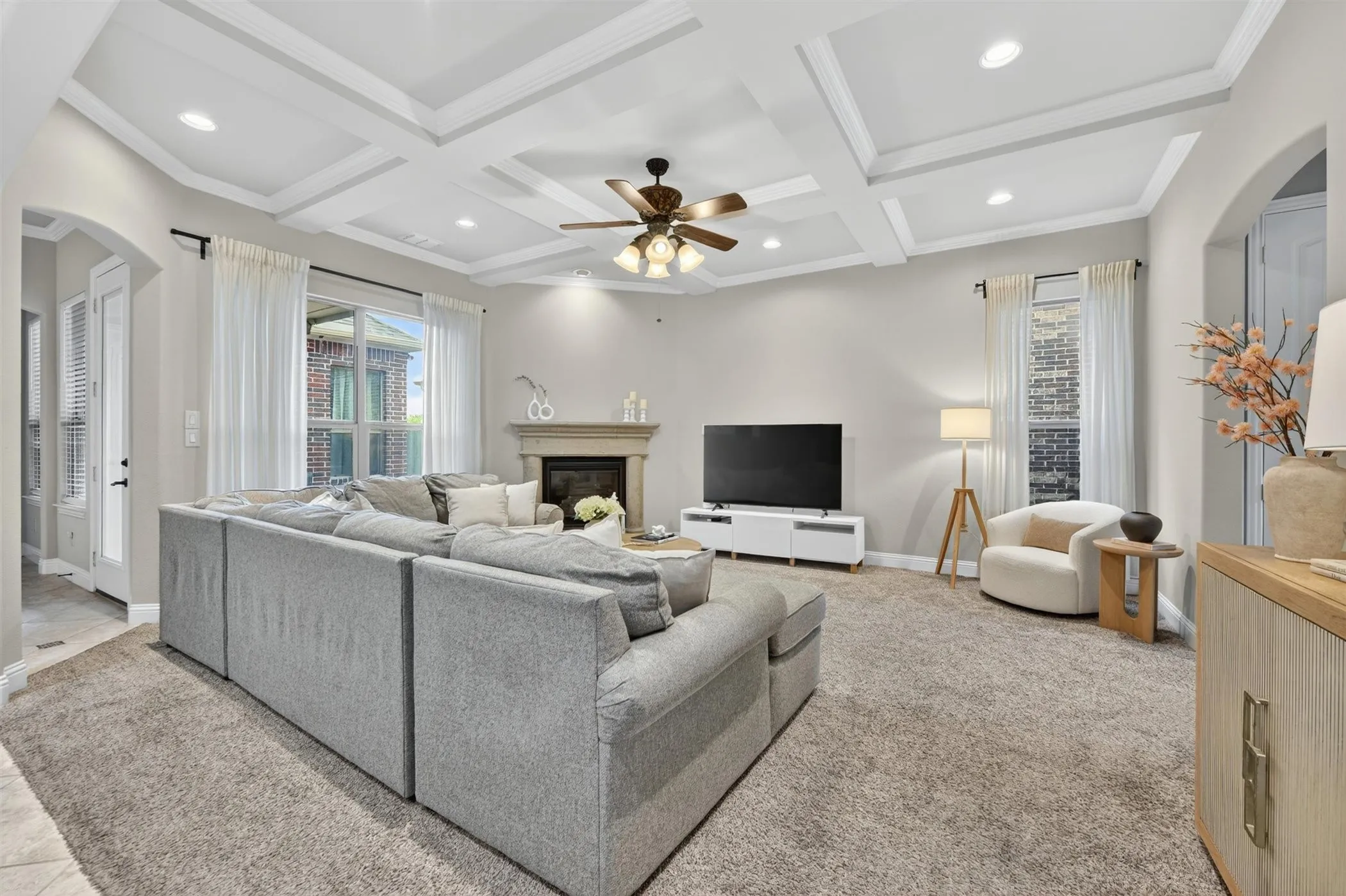 Single Family Residence For Sale in Collin County , 2213 Leonardo Court, Plano, Texas 75025, 4 Bedroom, 4 Bathroom, 2 Garage spaces, 3,224 Sqft, built in 2015, mls#21216240, Real Estate Agent in Plano, Homes For Sale in Collin county, Homes For Sale in Plano, Realtor in Plano Texas, Real Estate Brokerage Independent Realty Texas, Luminita Cordes Realtor