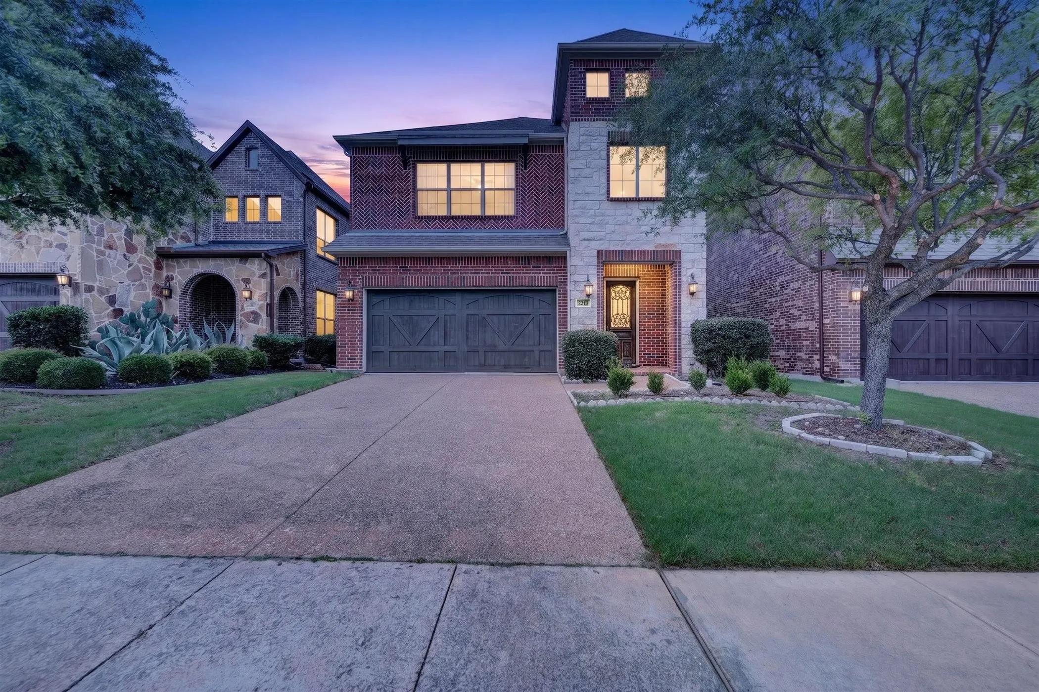 Single Family Residence For Sale in Collin County , 2213 Leonardo Court, Plano, Texas 75025, 4 Bedroom, 4 Bathroom, 2 Garage spaces, 3,224 Sqft, built in 2015, mls#21216240, Real Estate Agent in Plano, Homes For Sale in Collin county, Homes For Sale in Plano, Realtor in Plano Texas, Real Estate Brokerage Independent Realty Texas, Luminita Cordes Realtor