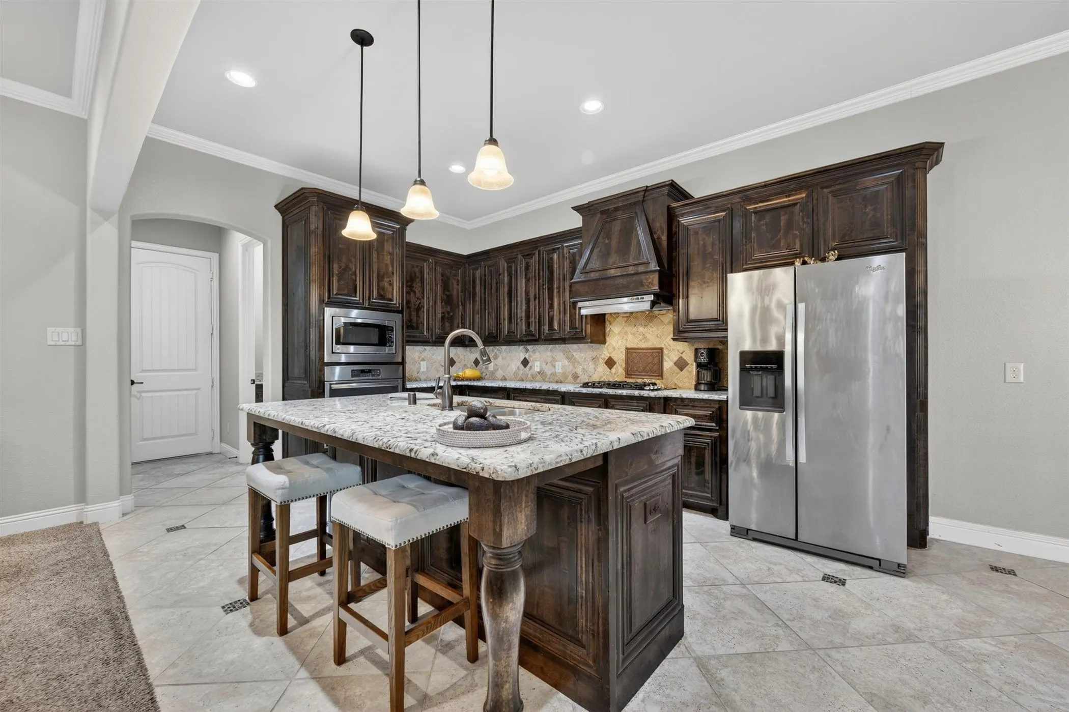 Single Family Residence For Sale in Collin County , 2213 Leonardo Court, Plano, Texas 75025, 4 Bedroom, 4 Bathroom, 2 Garage spaces, 3,224 Sqft, built in 2015, mls#21216240, Real Estate Agent in Plano, Homes For Sale in Collin county, Homes For Sale in Plano, Realtor in Plano Texas, Real Estate Brokerage Independent Realty Texas, Luminita Cordes Realtor