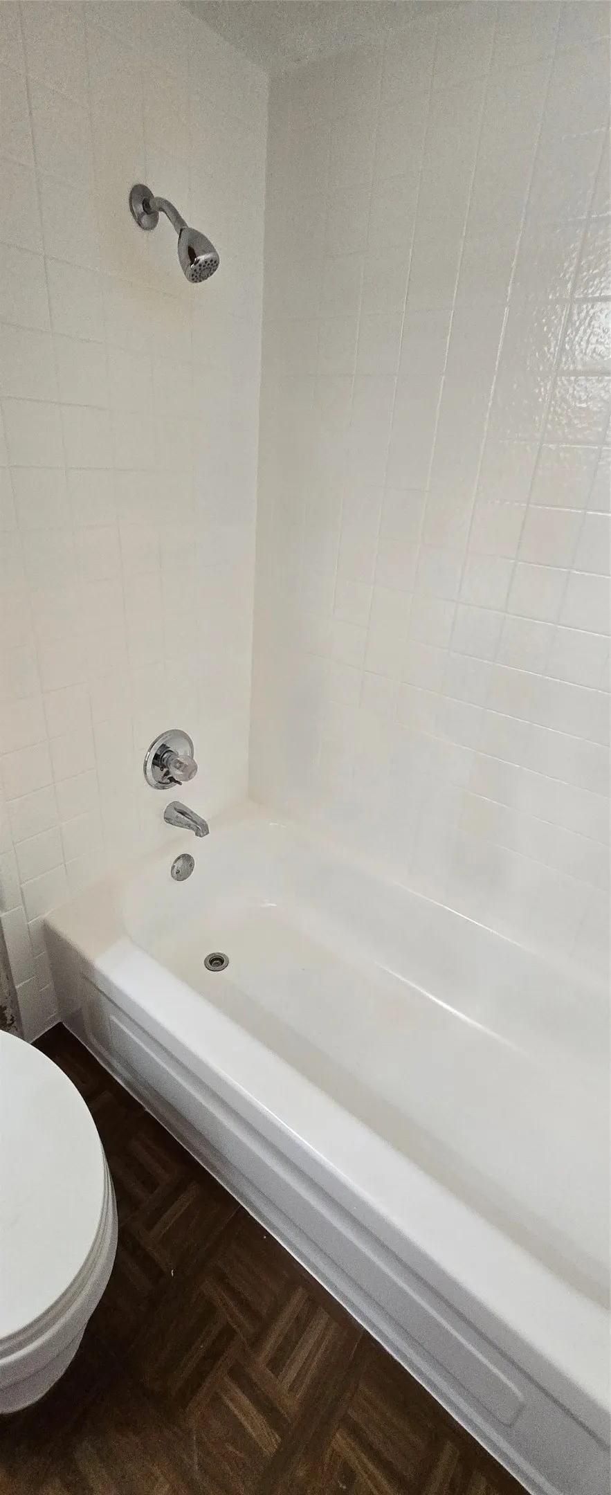 Condominium For Sale in Dallas County , 9805 Walnut Street 204, Dallas, Texas 75243, 2 Bedroom, 2 Bathroom, Garage spaces, 894 Sqft, built in 1981, Price $75,000, mls#21306177, Real Estate Agent in Dallas, Homes For Sale in Dallas county, Homes For Sale in Dallas, Realtor in Dallas Texas, Real Estate Brokerage Independent Realty Texas, Luminita Cordes Realtor