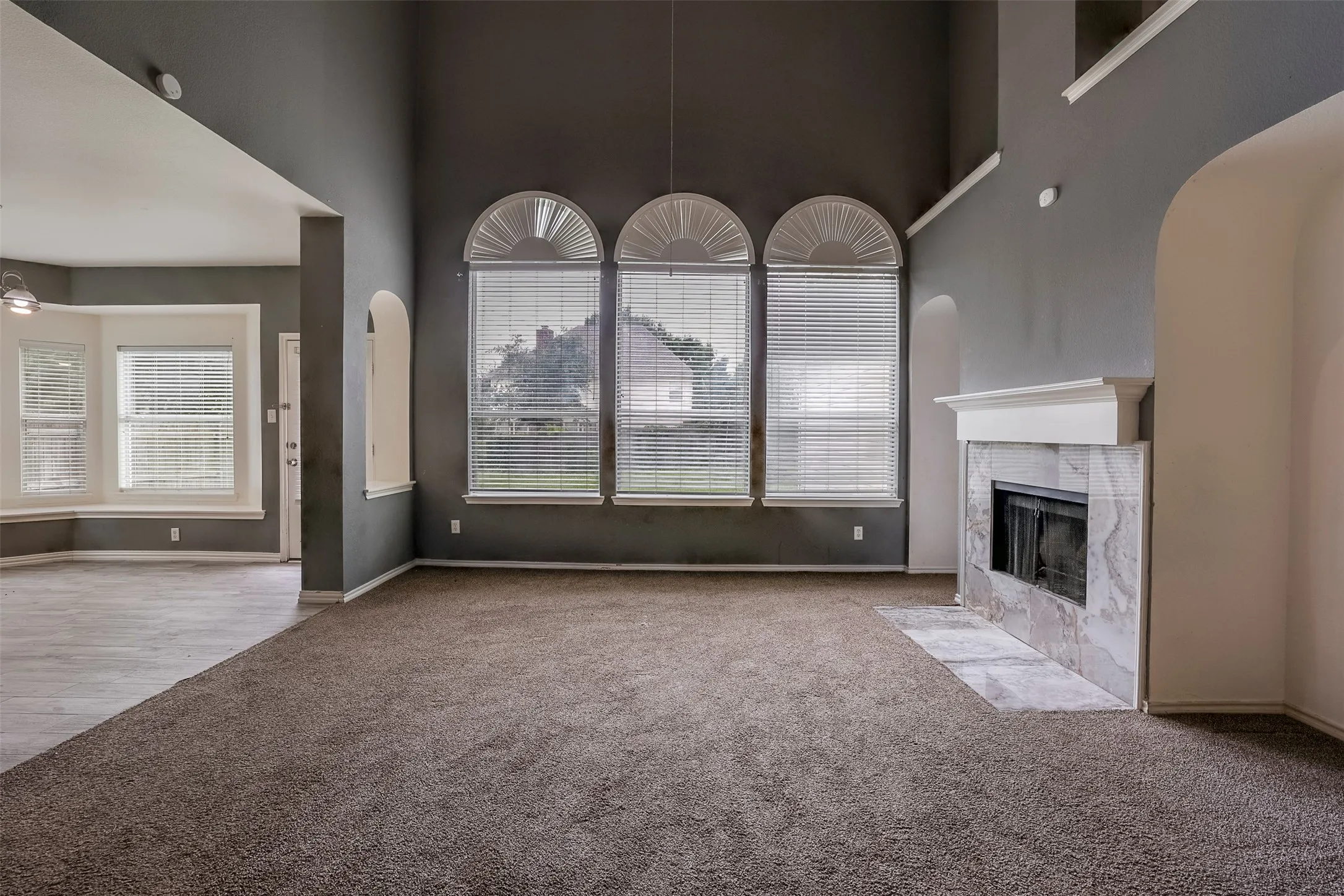Single Family Residence For Sale in Tarrant County , 8128 Geranium Lane, Fort Worth, Texas 76123, 3 Bedroom, 3 Bathroom, 2 Garage spaces, 3,241 Sqft, built in 2004, mls#21306178, Real Estate Agent in Fort Worth, Homes For Sale in Tarrant county, Homes For Sale in Fort Worth, Realtor in Fort Worth Texas, Real Estate Brokerage Independent Realty Texas, Luminita Cordes Realtor
