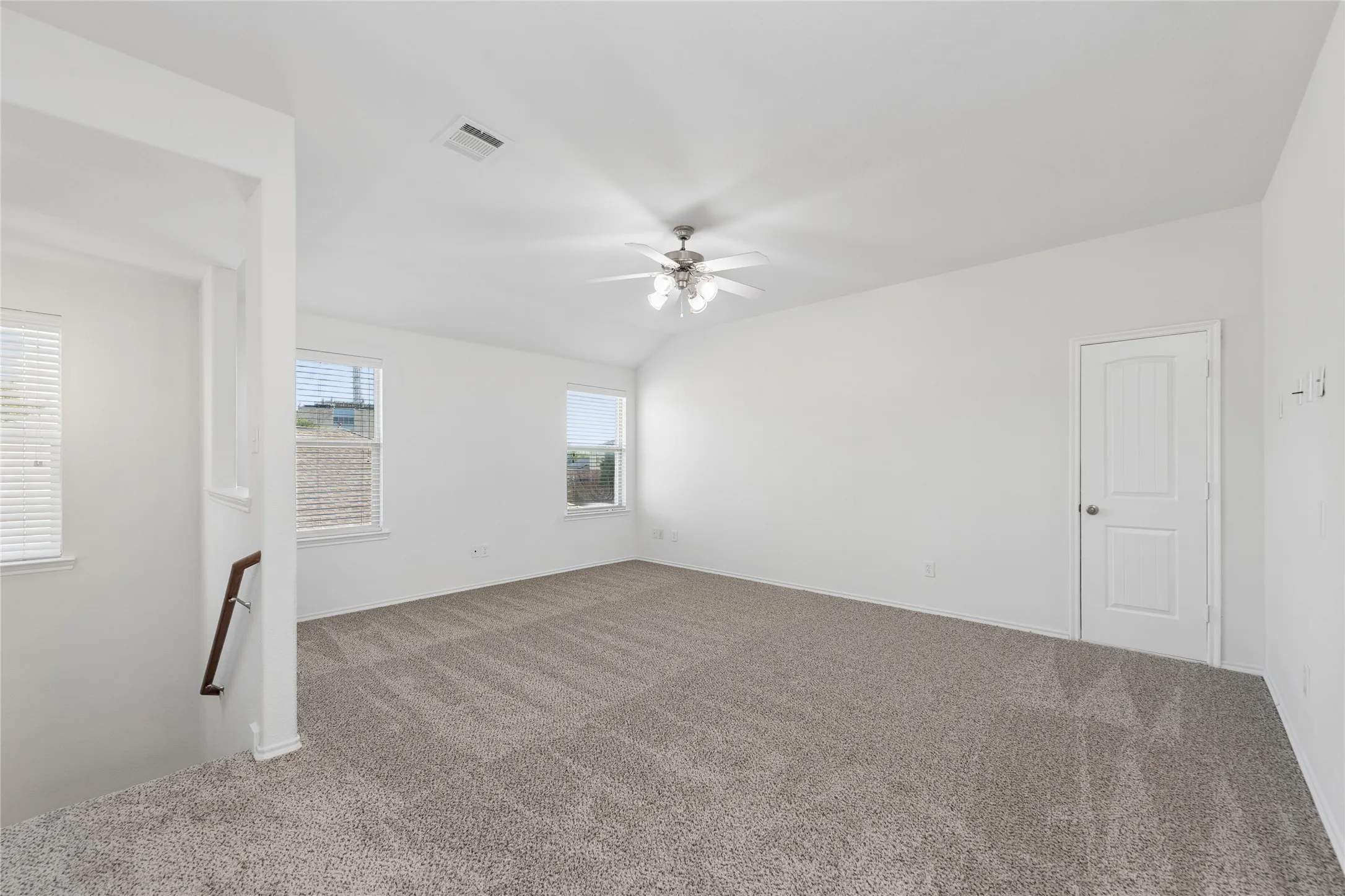Single Family Residence For Sale in Collin County , 5209 Rustic Ridge Drive, Mc Kinney, Texas 75071, 4 Bedroom, 3 Bathroom, 2 Garage spaces, 2,916 Sqft, built in 2010, mls#21305673, Real Estate Agent in Mc Kinney, Homes For Sale in Collin county, Homes For Sale in Mc Kinney, Realtor in Mc Kinney Texas, Real Estate Brokerage Independent Realty Texas, Luminita Cordes Realtor