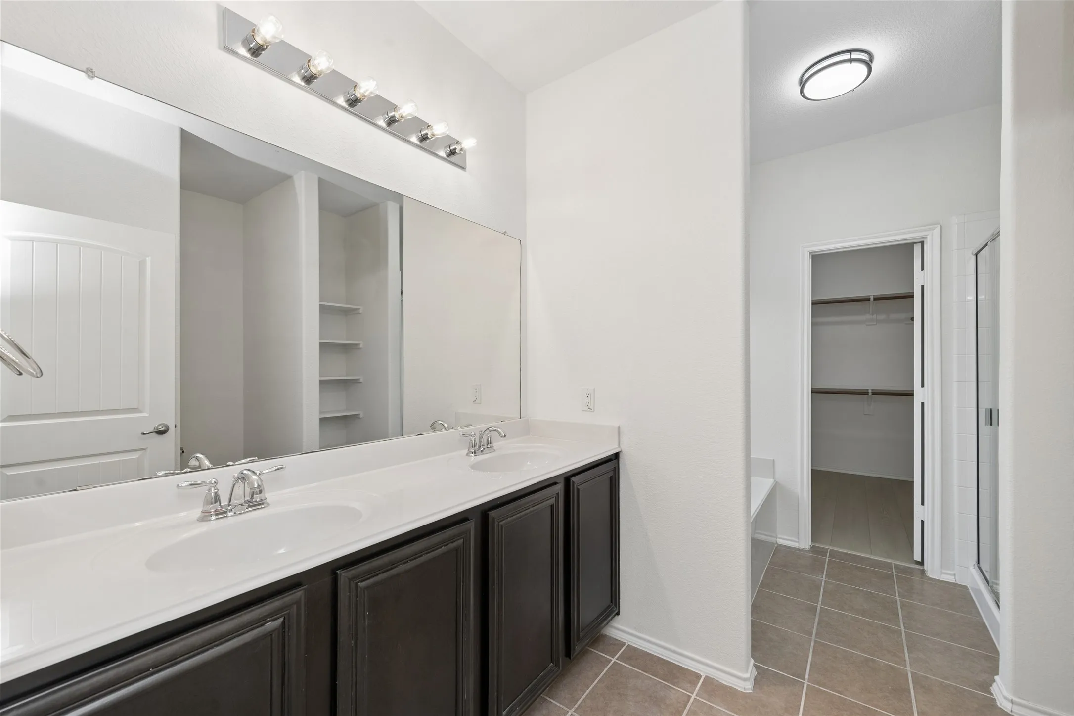 Single Family Residence For Sale in Collin County , 5209 Rustic Ridge Drive, Mc Kinney, Texas 75071, 4 Bedroom, 3 Bathroom, 2 Garage spaces, 2,916 Sqft, built in 2010, mls#21305673, Real Estate Agent in Mc Kinney, Homes For Sale in Collin county, Homes For Sale in Mc Kinney, Realtor in Mc Kinney Texas, Real Estate Brokerage Independent Realty Texas, Luminita Cordes Realtor