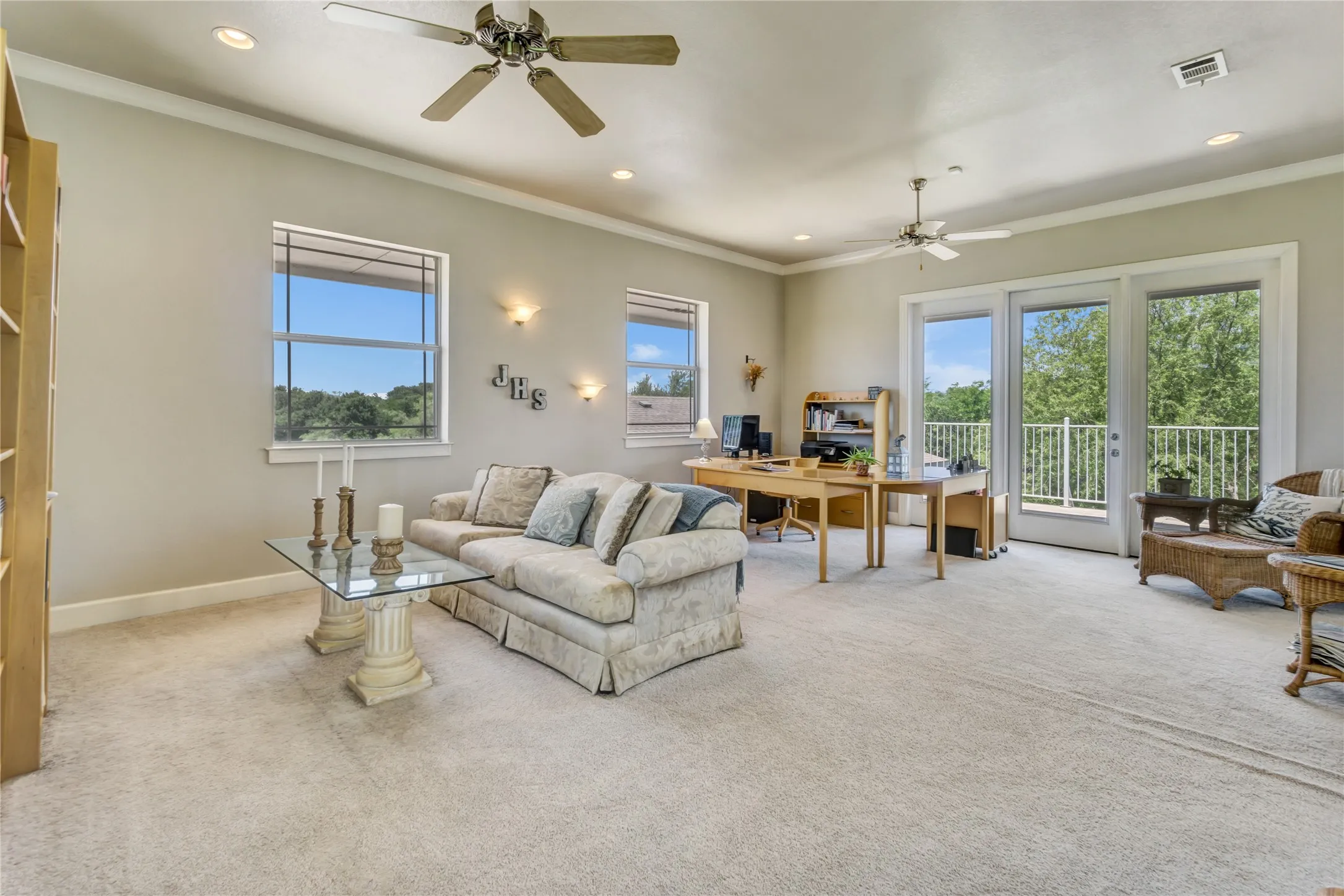 Single Family Residence For Sale in Rockwall County , 134 Longhorn Trail, Royse City, Texas 75189, 6 Bedroom, 5 Bathroom, 2 Garage spaces, 4,963 Sqft, built in 2006, mls#21295156, Real Estate Agent in Royse City, Homes For Sale in Rockwall county, Homes For Sale in Royse City, Realtor in Royse City Texas, Real Estate Brokerage Independent Realty Texas, Luminita Cordes Realtor