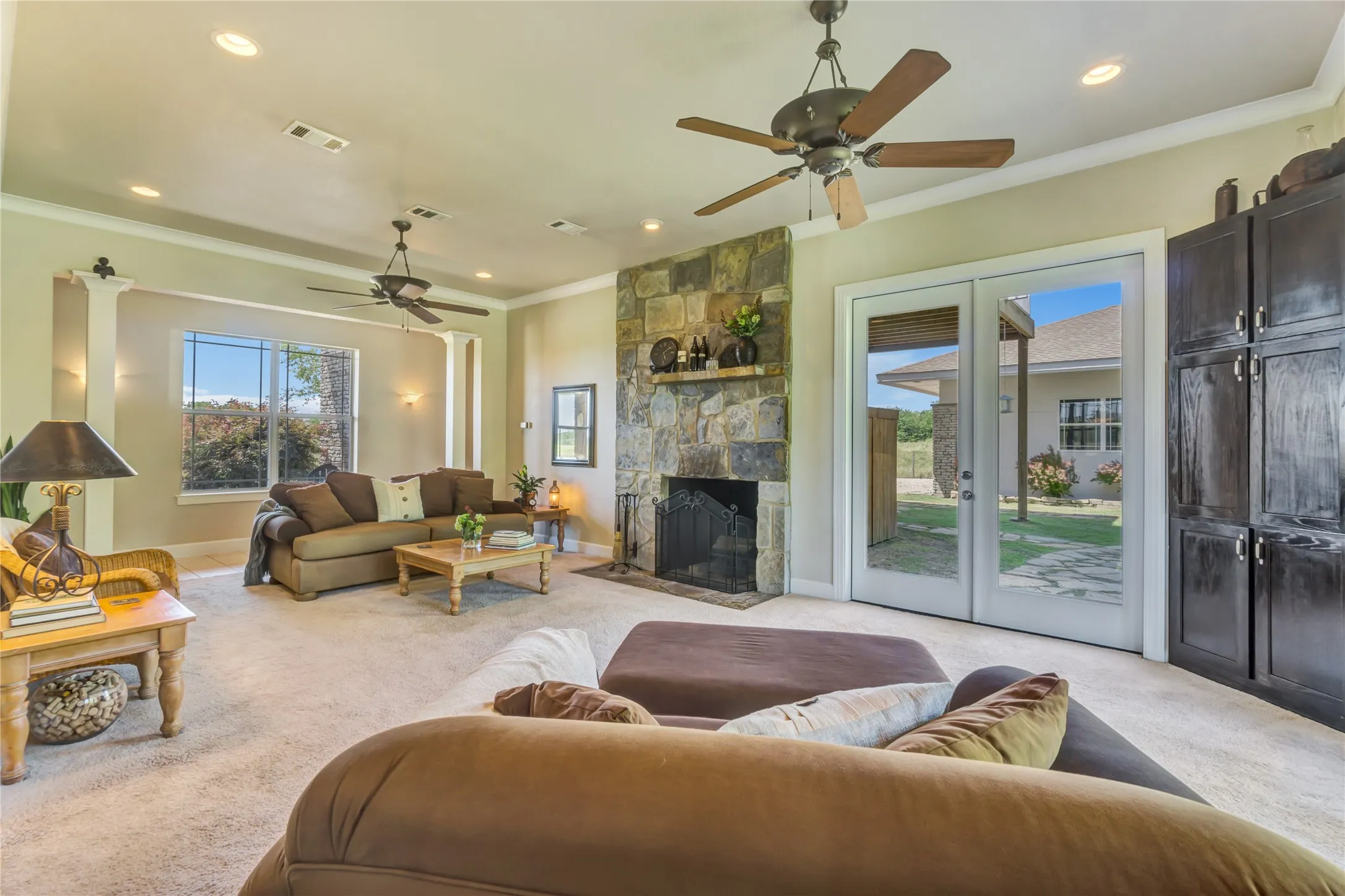 Single Family Residence For Sale in Rockwall County , 134 Longhorn Trail, Royse City, Texas 75189, 6 Bedroom, 5 Bathroom, 2 Garage spaces, 4,963 Sqft, built in 2006, mls#21295156, Real Estate Agent in Royse City, Homes For Sale in Rockwall county, Homes For Sale in Royse City, Realtor in Royse City Texas, Real Estate Brokerage Independent Realty Texas, Luminita Cordes Realtor