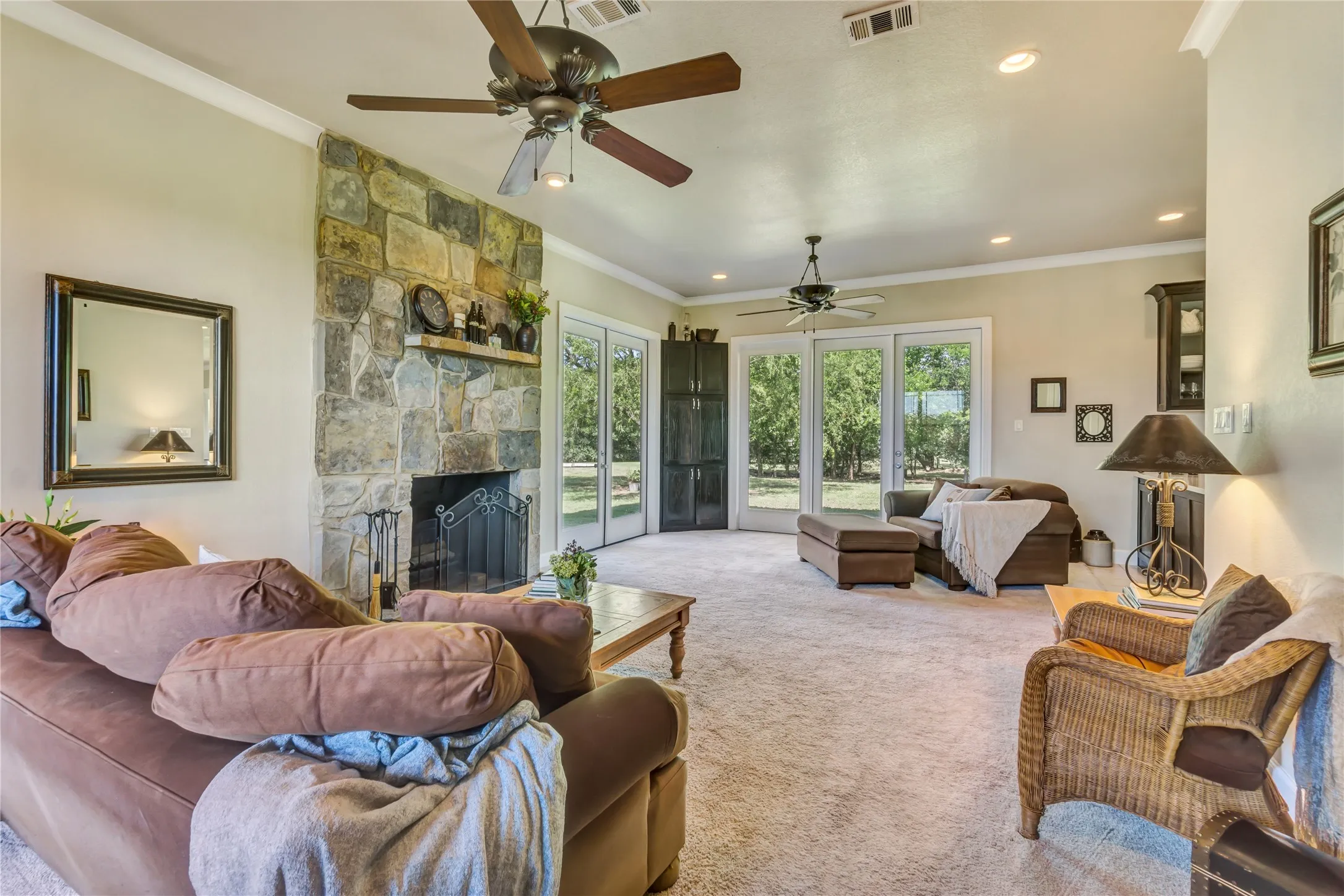 Single Family Residence For Sale in Rockwall County , 134 Longhorn Trail, Royse City, Texas 75189, 6 Bedroom, 5 Bathroom, 2 Garage spaces, 4,963 Sqft, built in 2006, mls#21295156, Real Estate Agent in Royse City, Homes For Sale in Rockwall county, Homes For Sale in Royse City, Realtor in Royse City Texas, Real Estate Brokerage Independent Realty Texas, Luminita Cordes Realtor