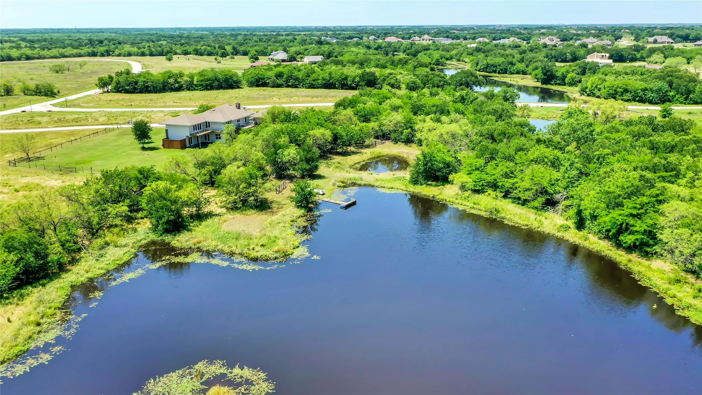 Single Family Residence For Sale in Rockwall County , 134 Longhorn Trail, Royse City, Texas 75189, 6 Bedroom, 5 Bathroom, 2 Garage spaces, 4,963 Sqft, built in 2006, mls#21295156, Real Estate Agent in Royse City, Homes For Sale in Rockwall county, Homes For Sale in Royse City, Realtor in Royse City Texas, Real Estate Brokerage Independent Realty Texas, Luminita Cordes Realtor
