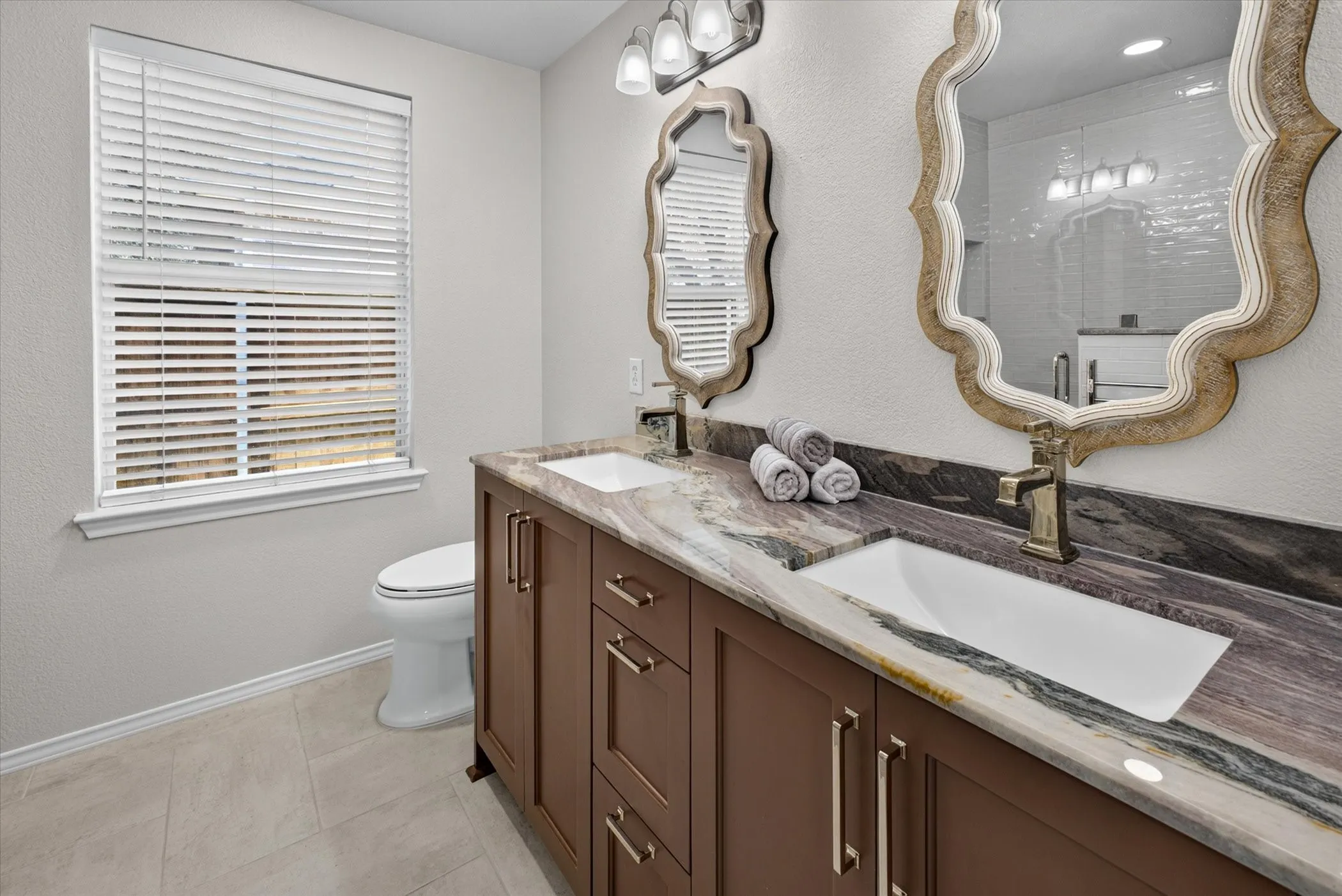 Single Family Residence For Sale in Collin County , 2316 Reston Drive, Mc Kinney, Texas 75072, 3 Bedroom, 2 Bathroom, 2 Garage spaces, 1,787 Sqft, built in 2004, mls#21305384, Real Estate Agent in Mc Kinney, Homes For Sale in Collin county, Homes For Sale in Mc Kinney, Realtor in Mc Kinney Texas, Real Estate Brokerage Independent Realty Texas, Luminita Cordes Realtor
