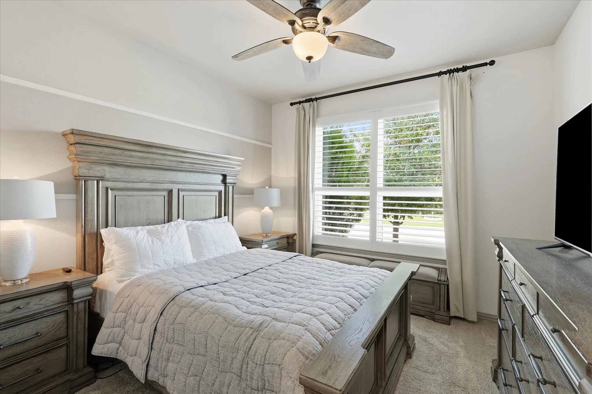 Downstairs guest bedroom
