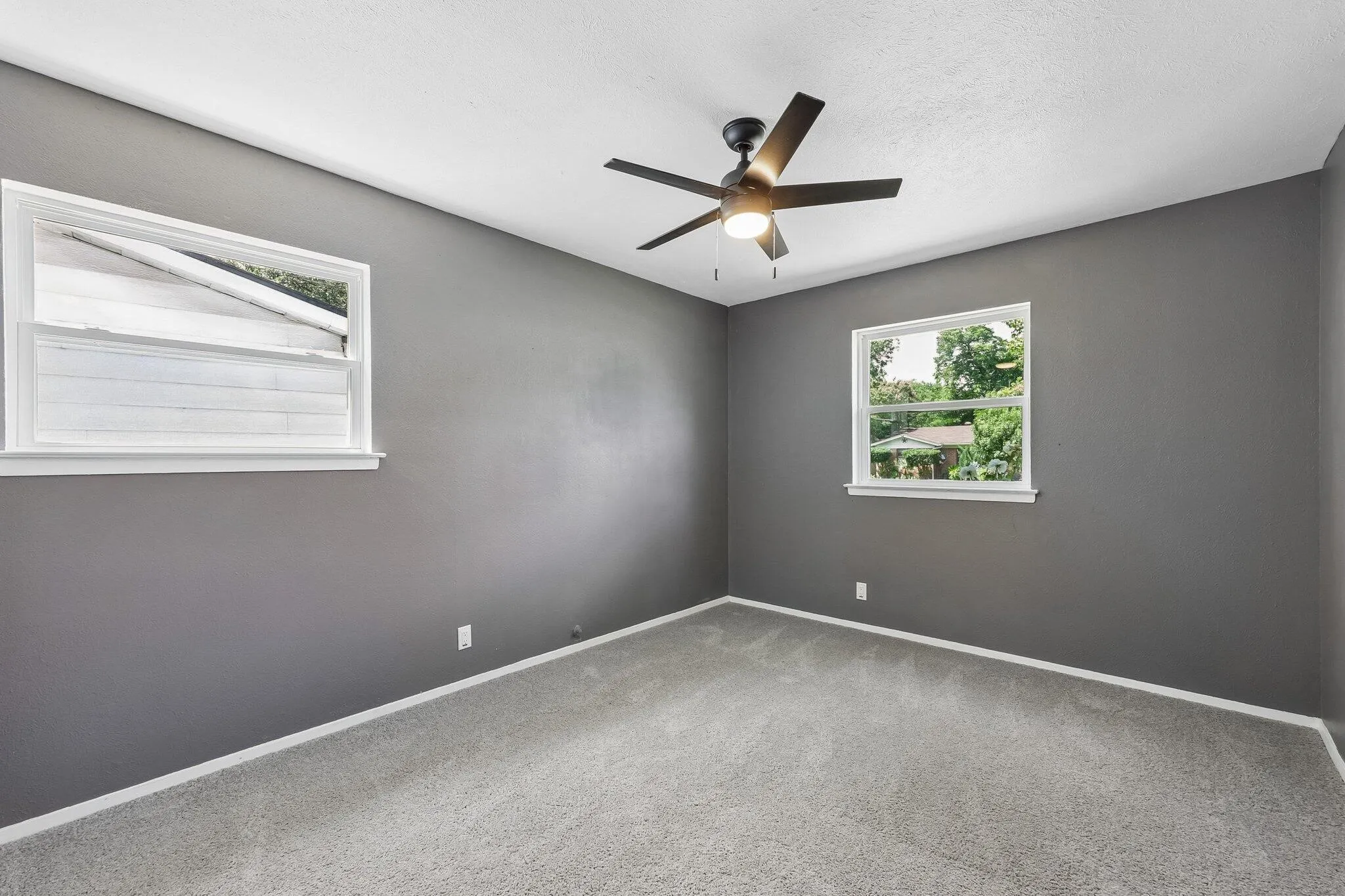 Single Family Residence For Sale in Johnson County , 232 NW Jayellen Avenue, Burleson, Texas 76028, 3 Bedrooms, 2 Bathrooms, 2 Garage spaces, 1,230 Sqft, built in 1961, Price $269,000, mls#21306184, Real Estate Agent in Burleson, Homes For Sale in Johnson county, Homes For Sale in Burleson, Realtor in Burleson Texas, Real Estate Brokerage Independent Realty Texas, Luminita Cordes Realtor