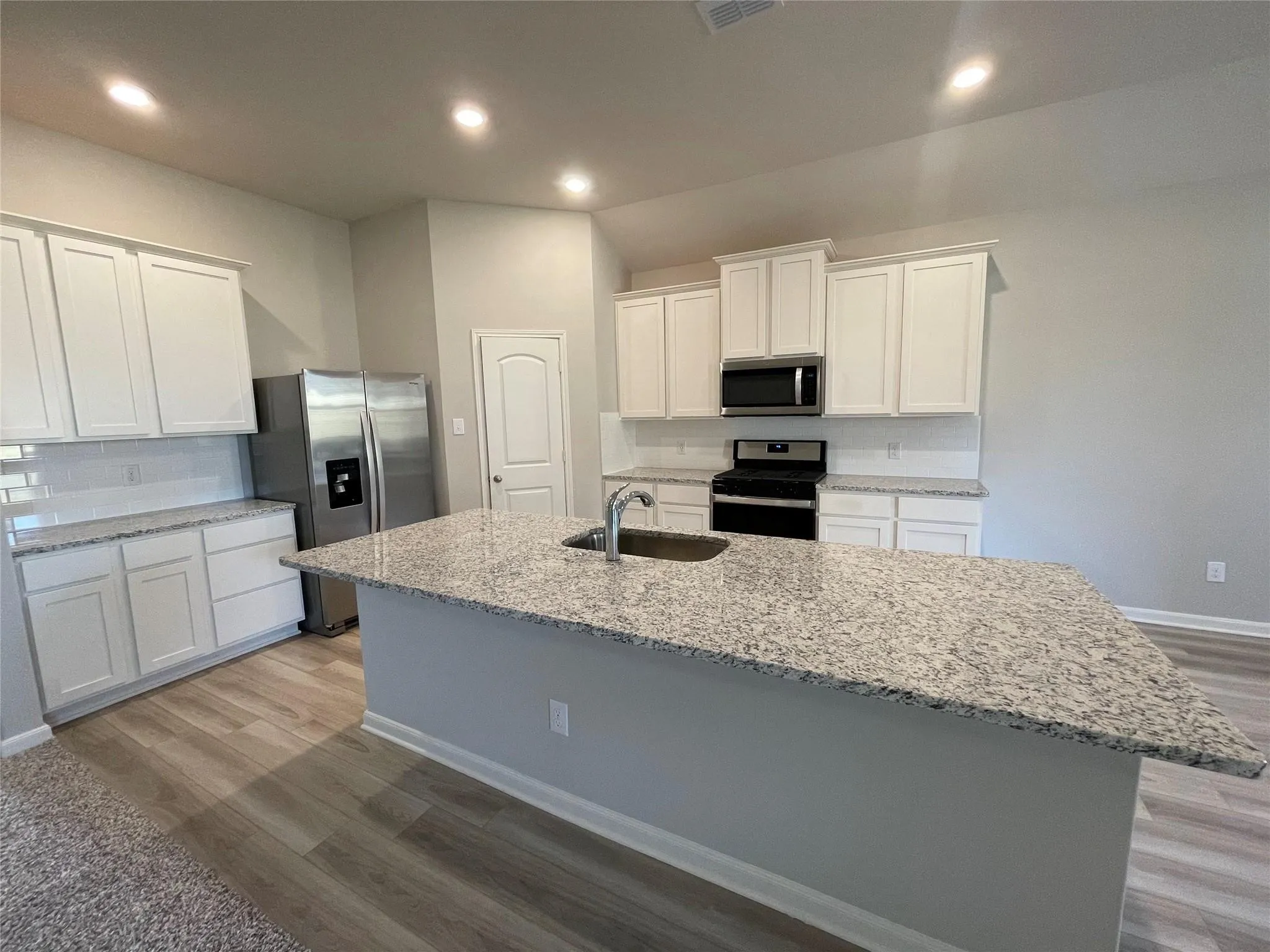 Single Family Residence For Sale in Collin County , 2100 Yarbrough Drive, Anna, Texas 75409, 4 Bedrooms, 2 Bathrooms, 2 Garage spaces, 2,025 Sqft, built in 2022, Price $370,000, mls#21306226, Real Estate Agent in Anna, Homes For Sale in Collin county, Homes For Sale in Anna, Realtor in Anna Texas, Real Estate Brokerage Independent Realty Texas, Luminita Cordes Realtor