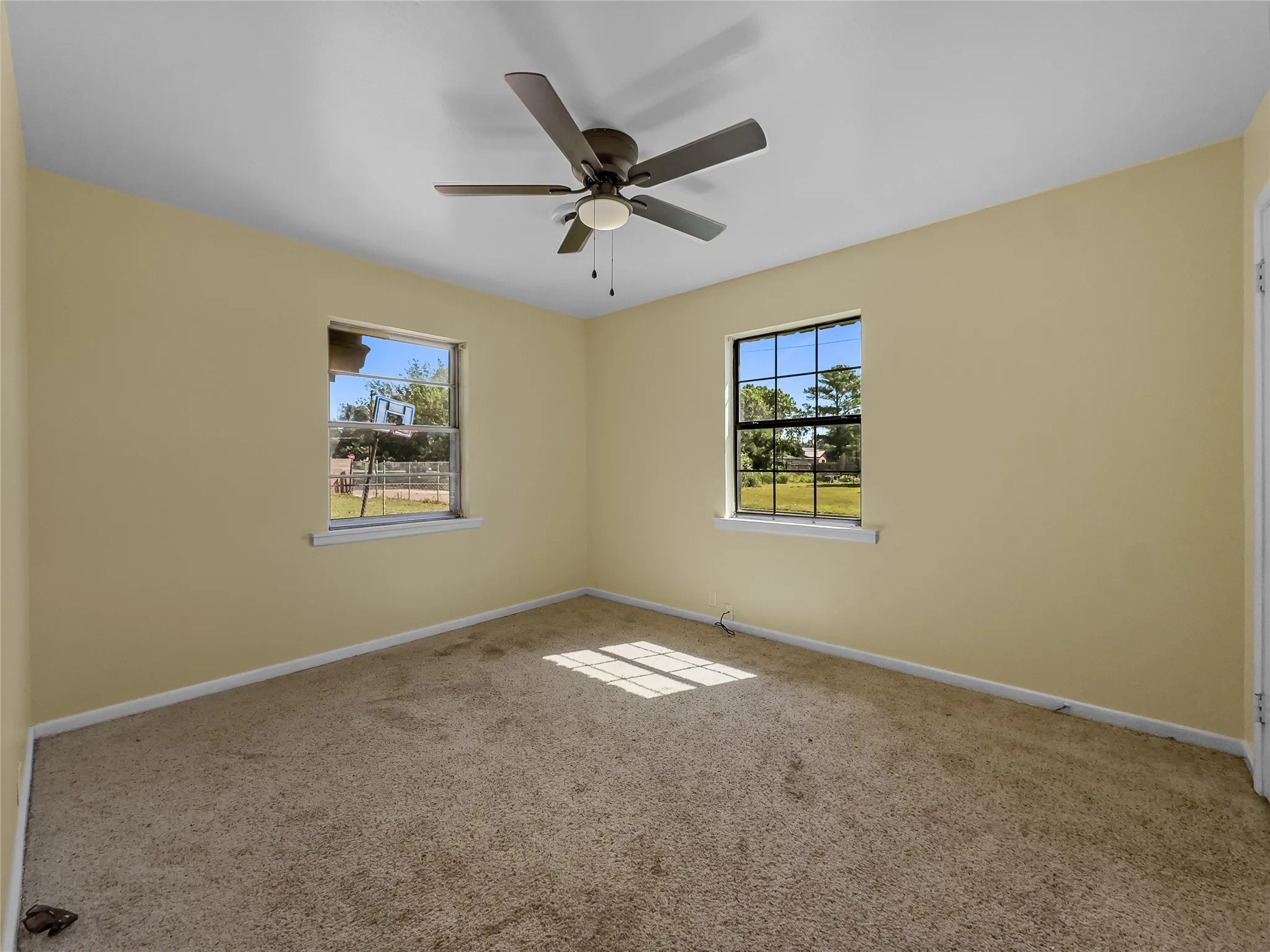 Single Family Residence For Sale in Wilbarger County , 3500 Indian Street 1, Vernon, Texas 76384, 3 Bedrooms, 2 Bathrooms, Garage spaces, 1,804 Sqft, built in 1962, Price $189,999, mls#21306233, Real Estate Agent in Vernon, Homes For Sale in Wilbarger county, Homes For Sale in Vernon, Realtor in Vernon Texas, Real Estate Brokerage Independent Realty Texas, Luminita Cordes Realtor