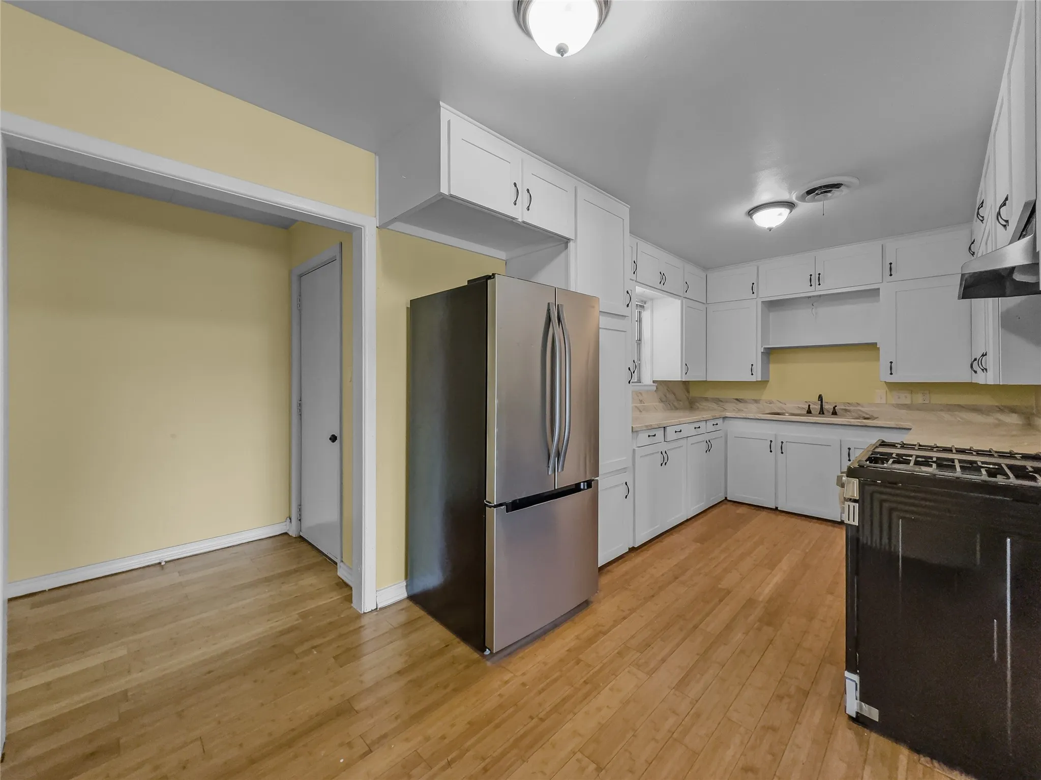 Single Family Residence For Sale in Wilbarger County , 3500 Indian Street 1, Vernon, Texas 76384, 3 Bedrooms, 2 Bathrooms, Garage spaces, 1,804 Sqft, built in 1962, Price $189,999, mls#21306233, Real Estate Agent in Vernon, Homes For Sale in Wilbarger county, Homes For Sale in Vernon, Realtor in Vernon Texas, Real Estate Brokerage Independent Realty Texas, Luminita Cordes Realtor