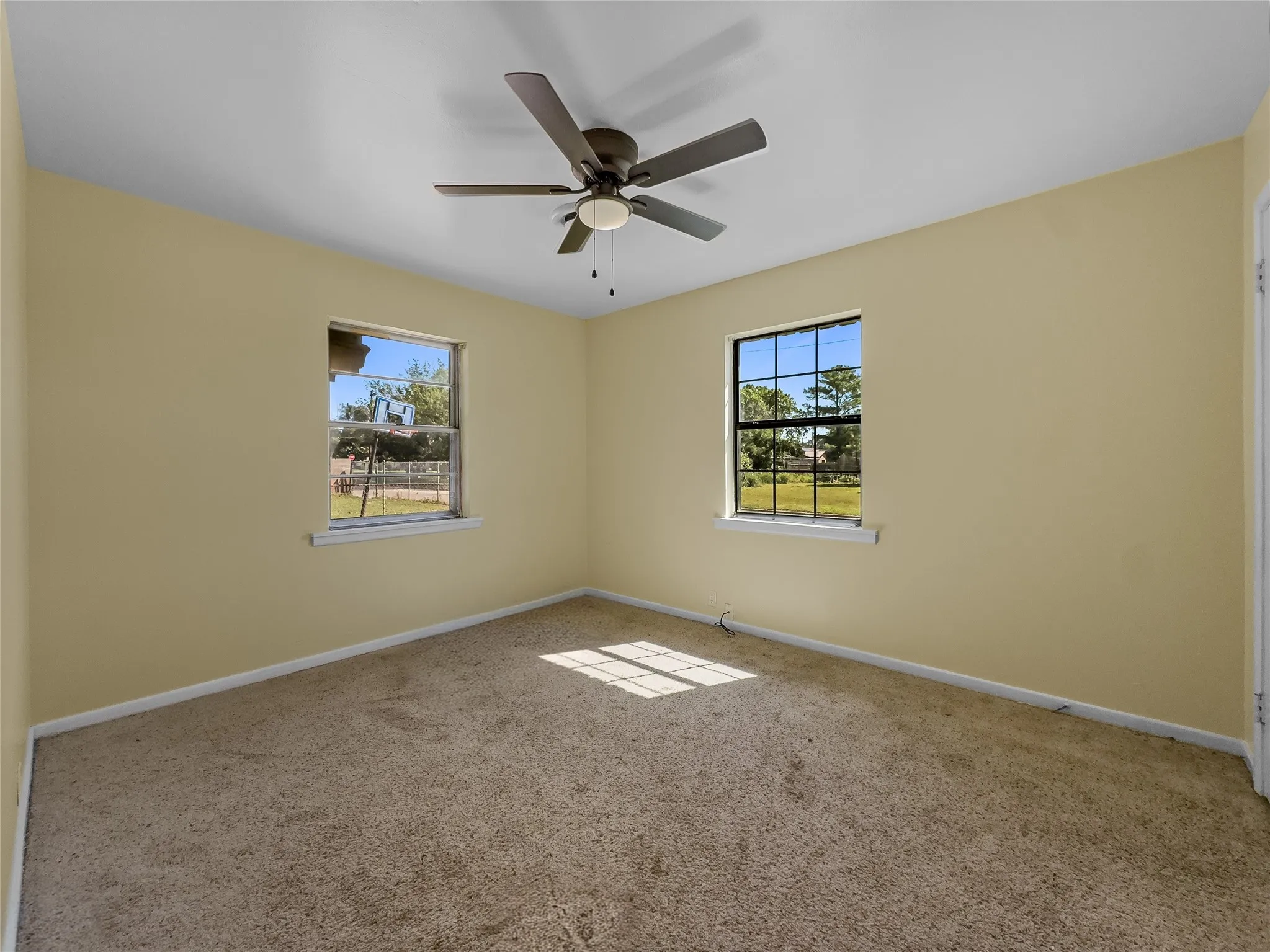Single Family Residence For Sale in Wilbarger County , 3500 Indian Street 1, Vernon, Texas 76384, 3 Bedrooms, 2 Bathrooms, Garage spaces, 1,804 Sqft, built in 1962, Price $189,999, mls#21306233, Real Estate Agent in Vernon, Homes For Sale in Wilbarger county, Homes For Sale in Vernon, Realtor in Vernon Texas, Real Estate Brokerage Independent Realty Texas, Luminita Cordes Realtor