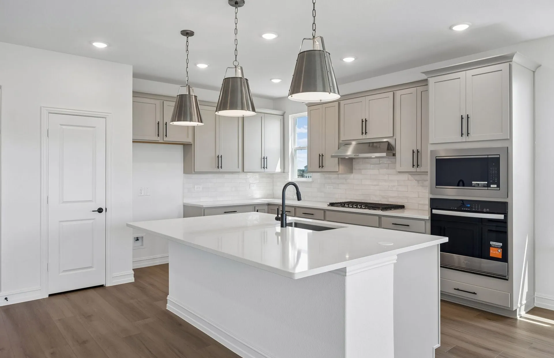 Abundant cabinet space available