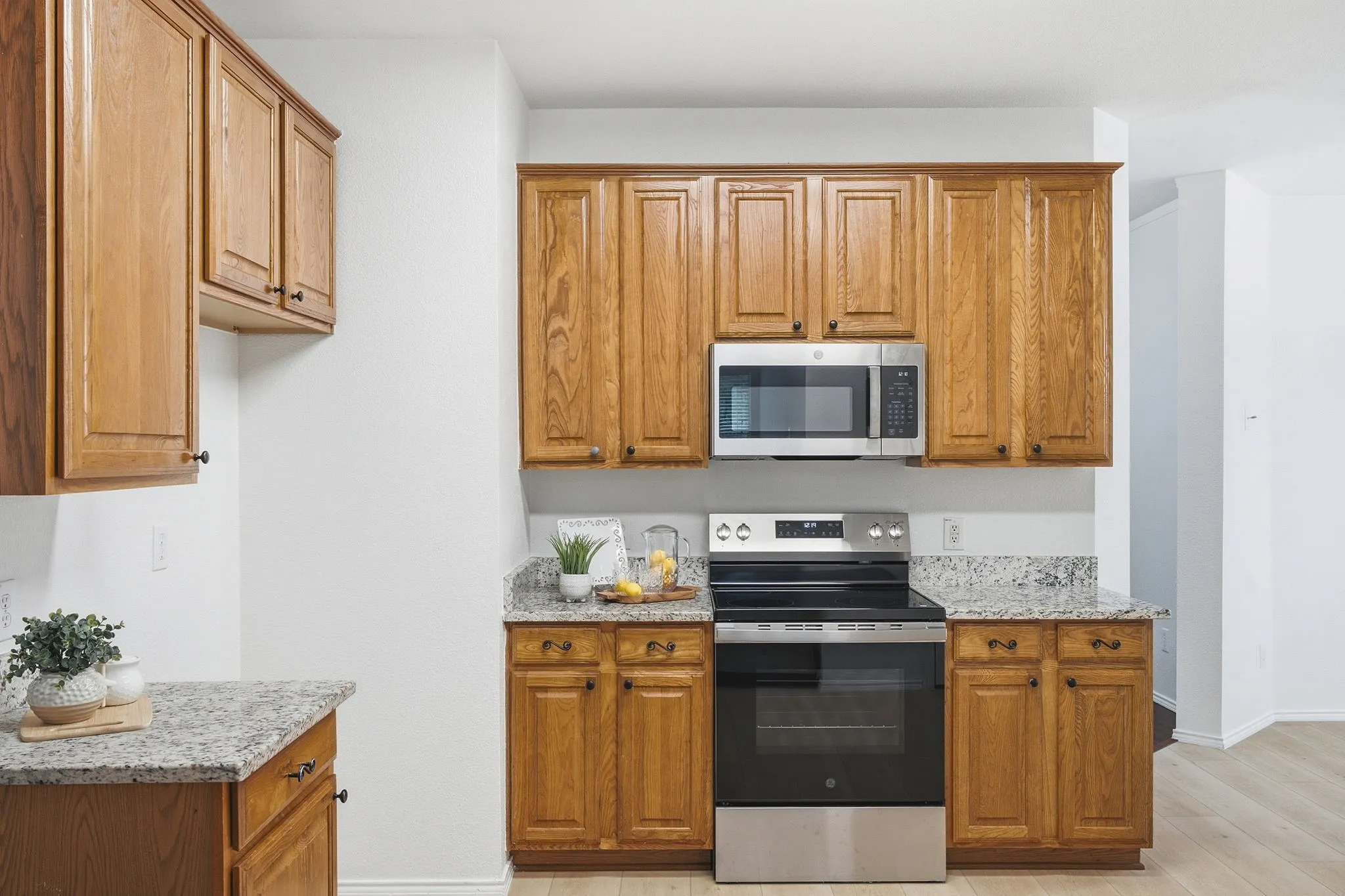 Single Family Residence For Sale in Collin County , 2416 Dalhart Trail, Mc Kinney, Texas 75072, 3 Bedroom, 2 Bathroom, 2 Garage spaces, 1,844 Sqft, built in 2002, mls#21302401, Real Estate Agent in Mc Kinney, Homes For Sale in Collin county, Homes For Sale in Mc Kinney, Realtor in Mc Kinney Texas, Real Estate Brokerage Independent Realty Texas, Luminita Cordes Realtor