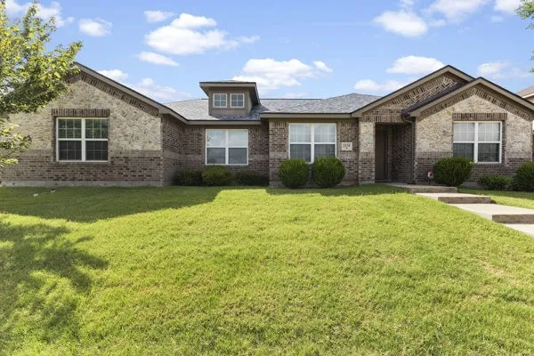 Single Family Residence For Sale in Dallas County , 2131 Candace Drive, Lancaster, Texas 75146, 3 Bedroom, 2 Bathroom, 2 Garage spaces, 1,995 Sqft, built in 2016, mls#21301366, Real Estate Agent in Lancaster, Homes For Sale in Dallas county, Homes For Sale in Lancaster, Realtor in Lancaster Texas, Real Estate Brokerage Independent Realty Texas, Luminita Cordes Realtor