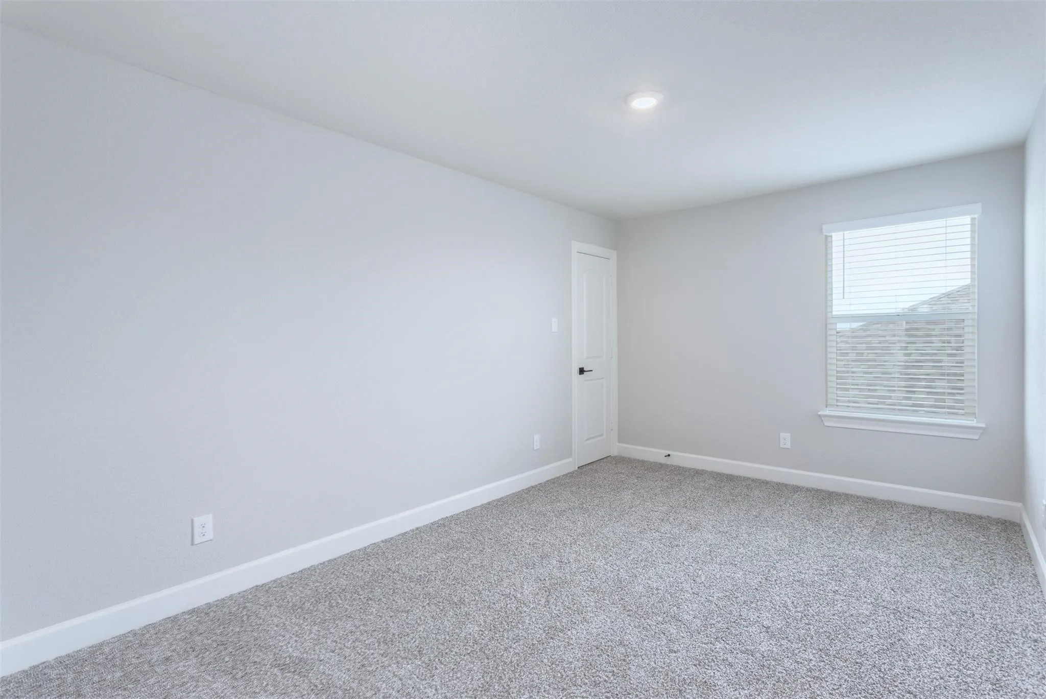 Single Family Residence For Sale in Collin County , 2100 Brentwood Drive, Anna, Texas 75409, 5 Bedrooms, 3 Bathrooms, 2 Garage spaces, 2,700 Sqft, built in 2023, Price $395,000, mls#21306275, Real Estate Agent in Anna, Homes For Sale in Collin county, Homes For Sale in Anna, Realtor in Anna Texas, Real Estate Brokerage Independent Realty Texas, Luminita Cordes Realtor